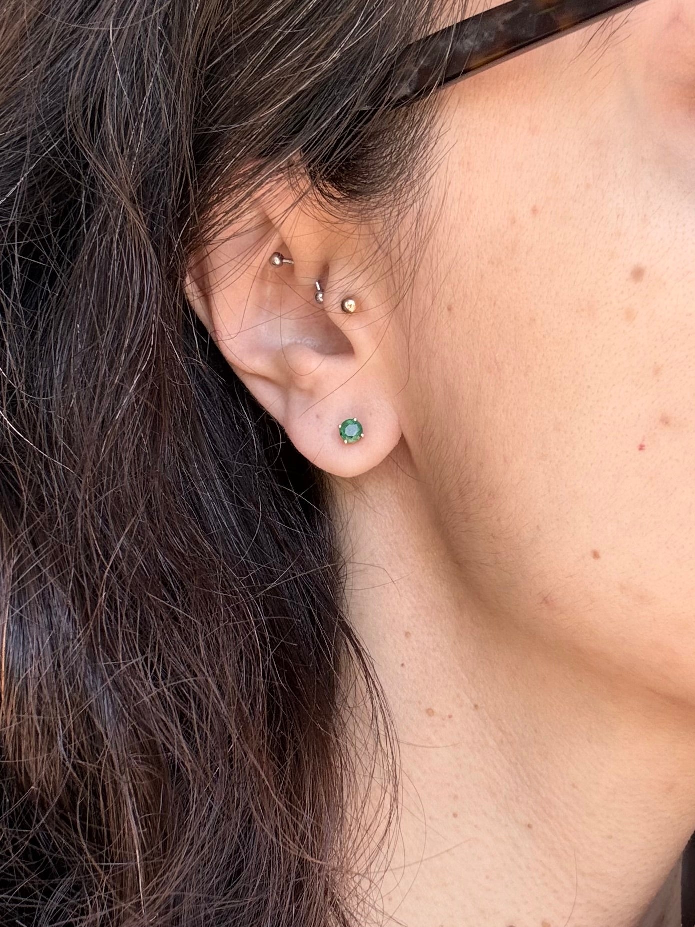 Preloved 14k Gold Emerald Studs