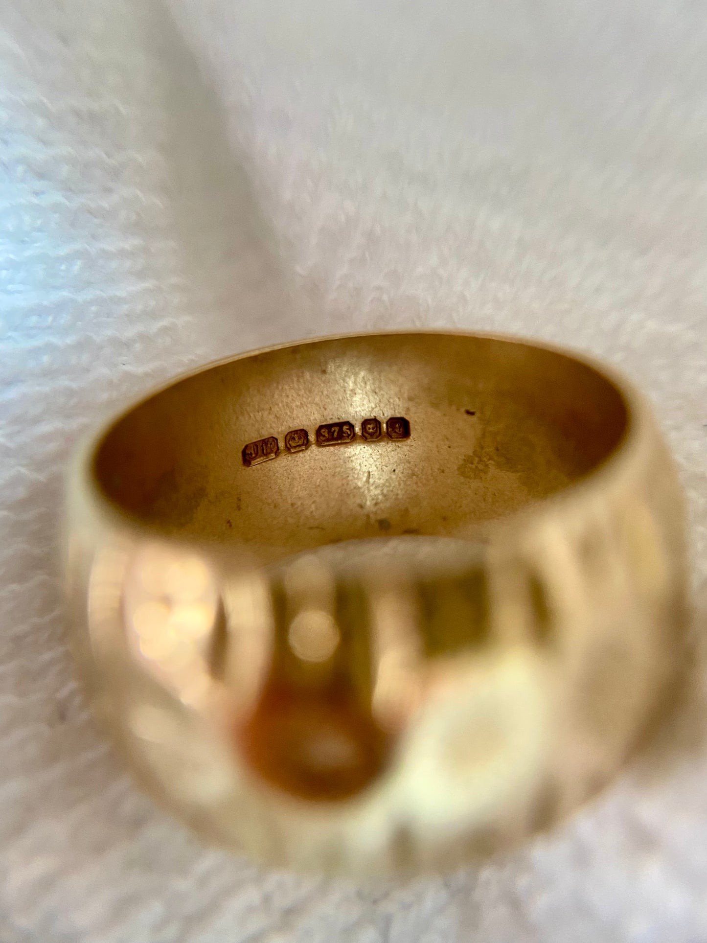 Vintage 9ct Gold Starry Cigar Band