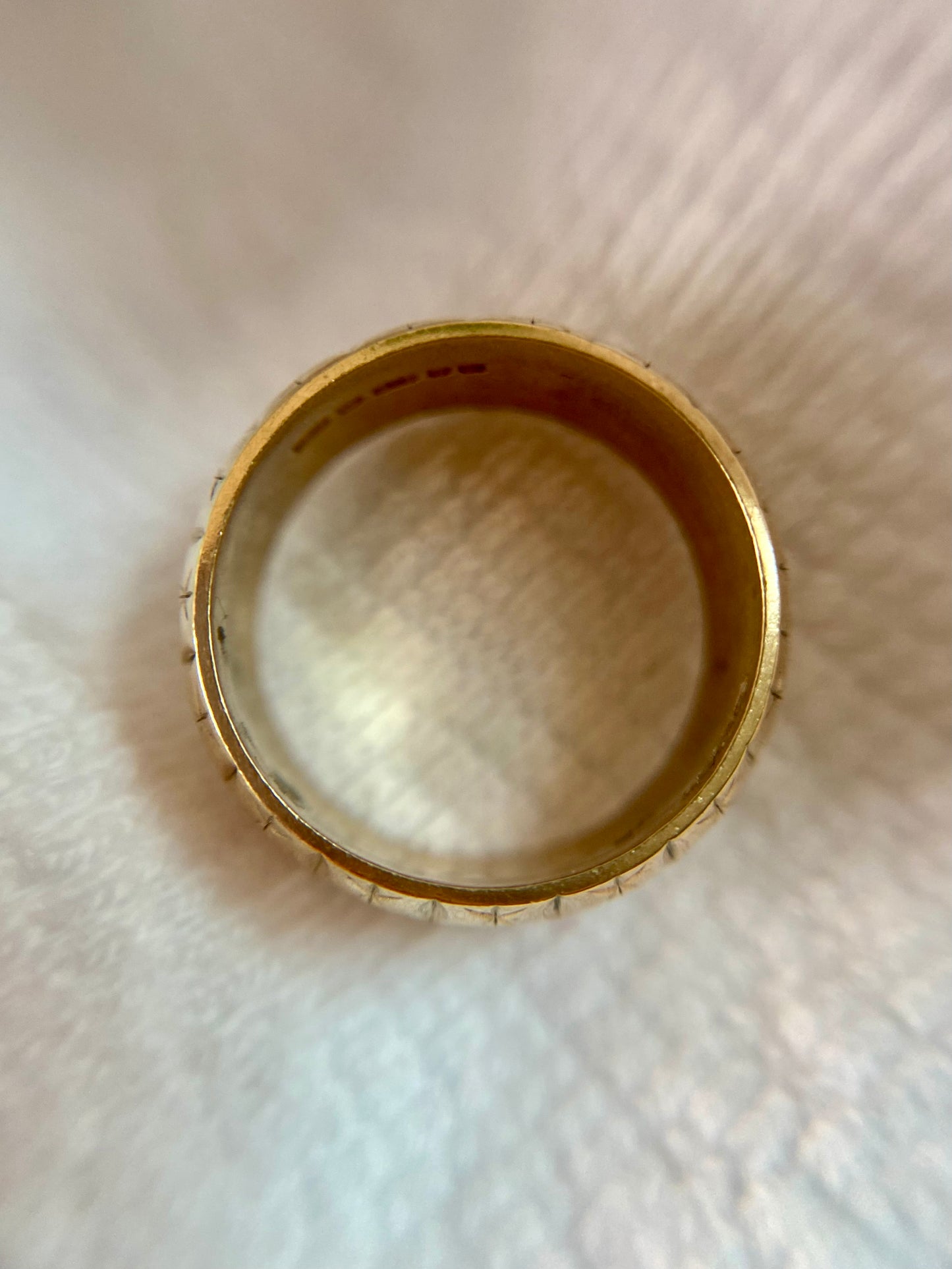 Vintage 9ct Gold Starry Cigar Band