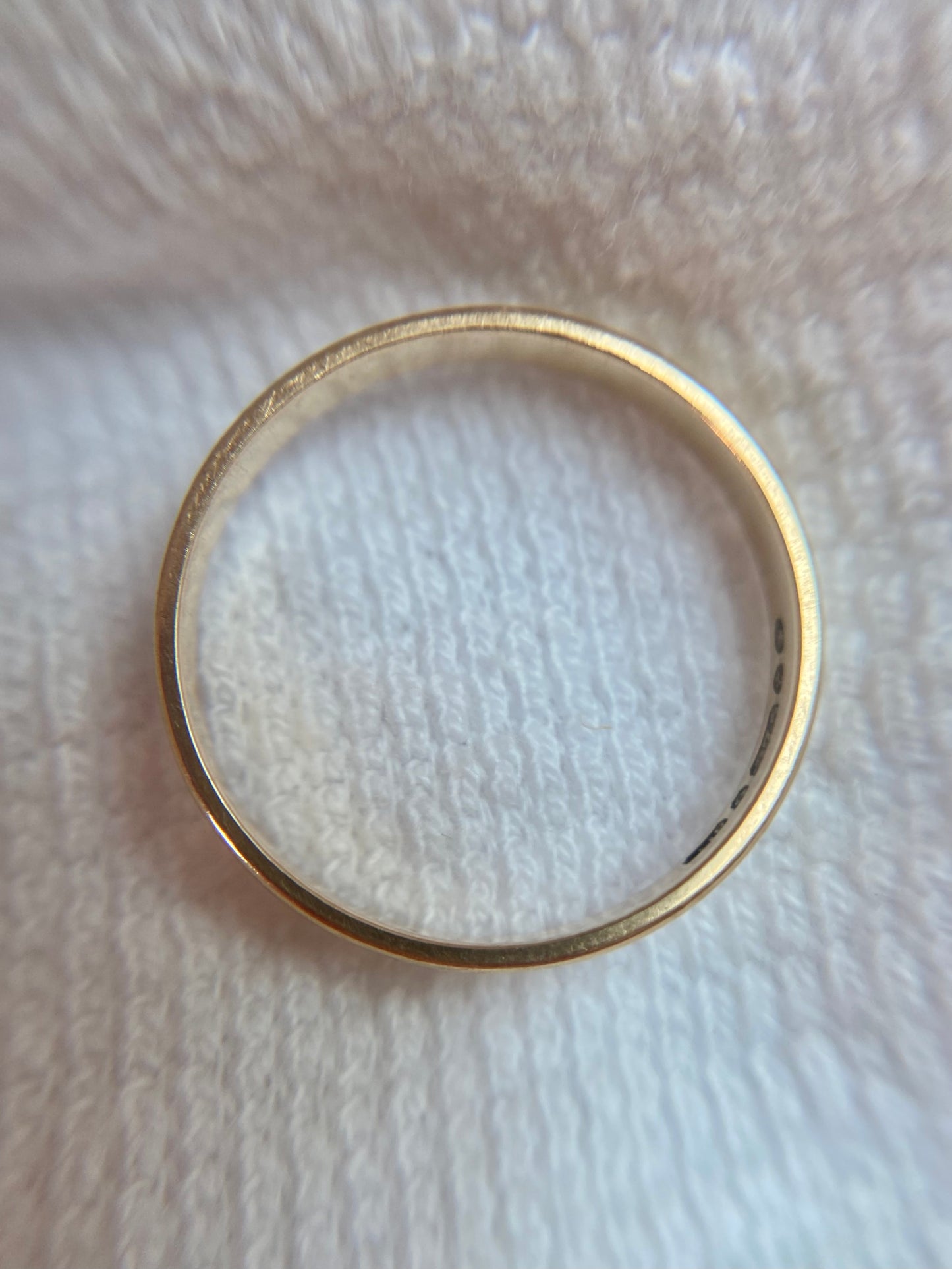 Vintage 9ct Gold Starry Band