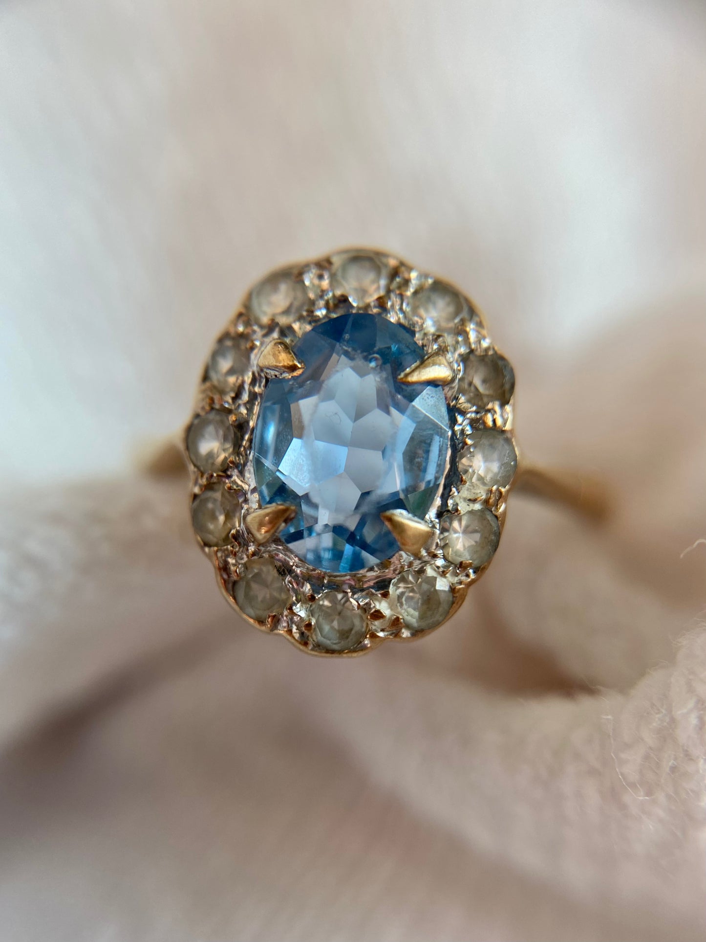 Vintage 9ct Gold Blue Topaz + White Gem Flower Ring