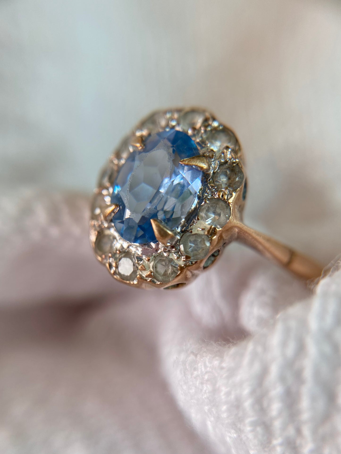 Vintage 9ct Gold Blue Topaz + White Gem Flower Ring