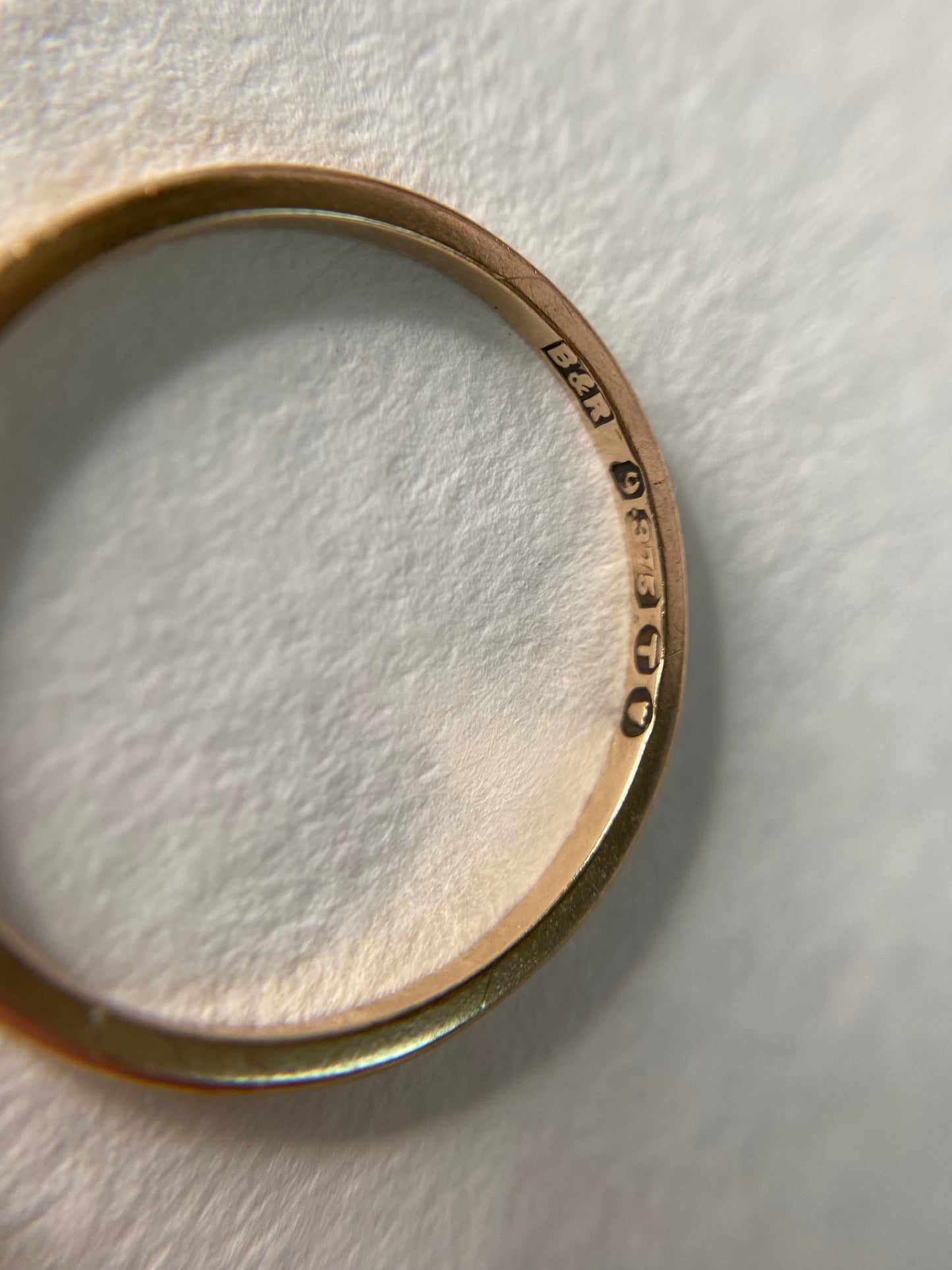 🌟 Vintage 9ct Gold Minimal Gold Band