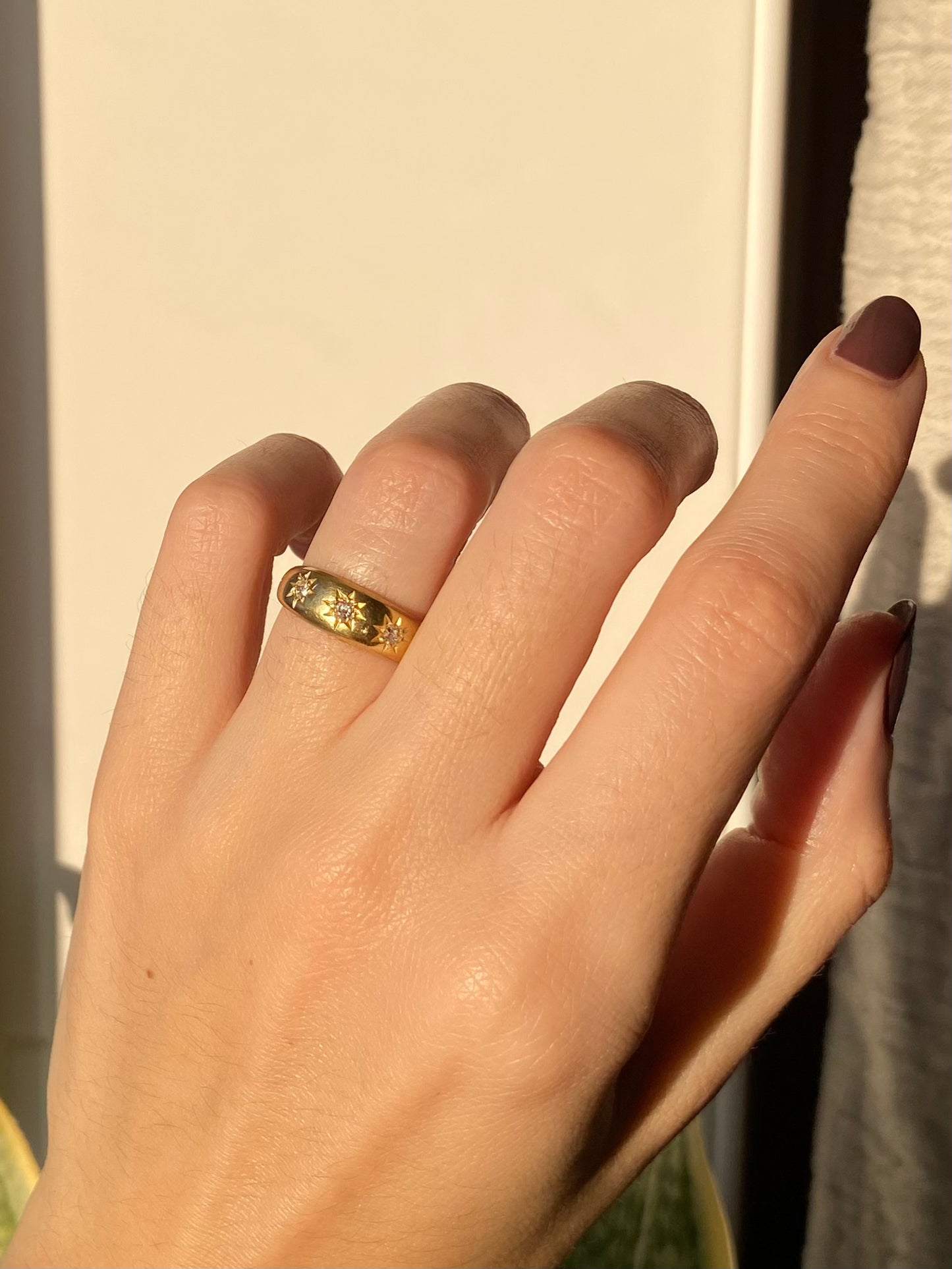 Antique 18ct Gold Diamond Starburst Trilogy Ring