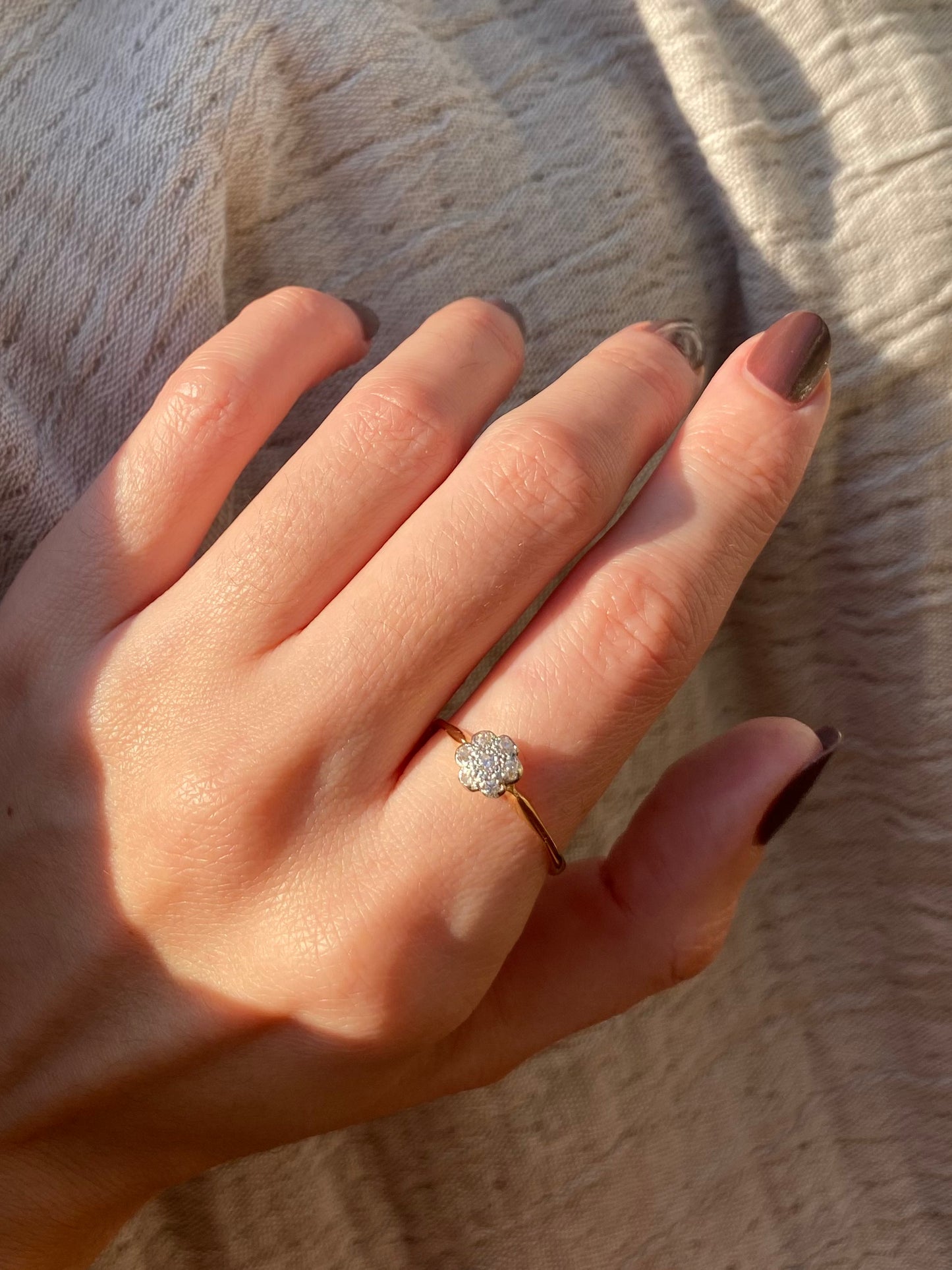 Antique 18ct Gold Diamond Flower Ring