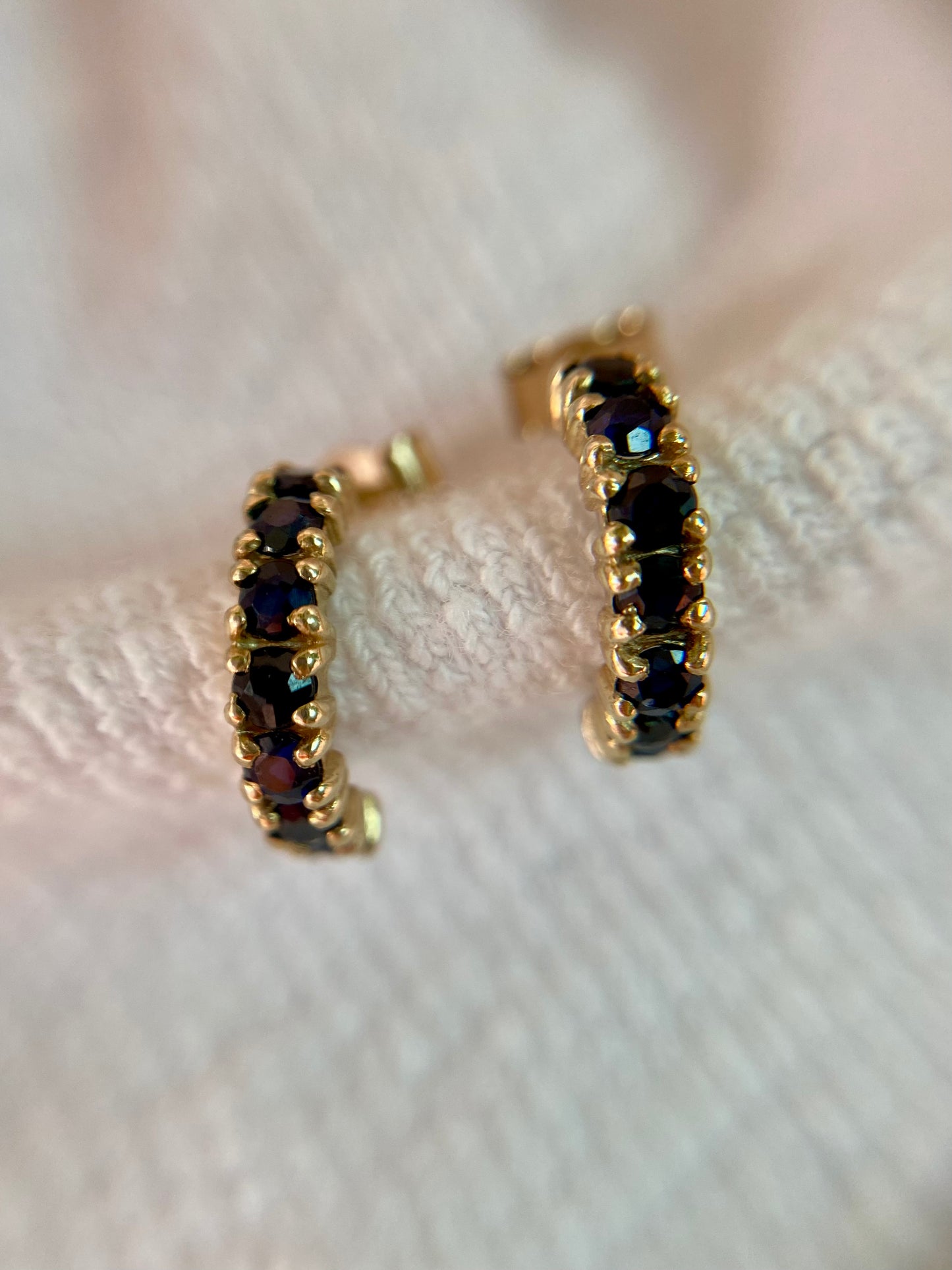Vintage 9ct Gold Sapphire Half Hoop Studs