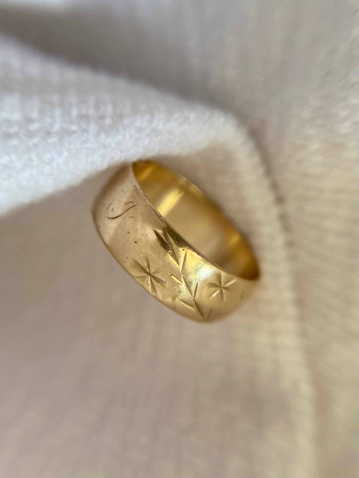 Vintage 9ct Gold "I Love You" Band Pinky Ring