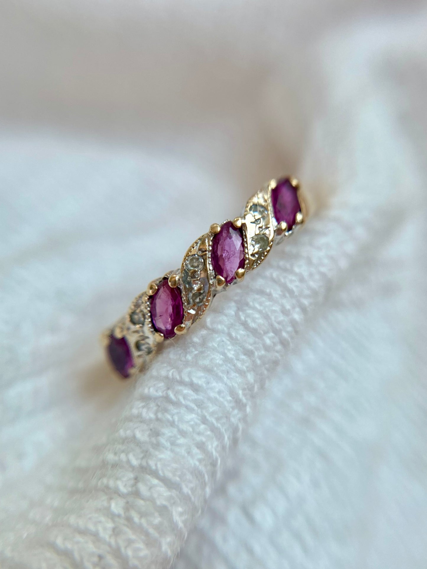 Vintage 9ct Gold Topaz + Diamond Ring