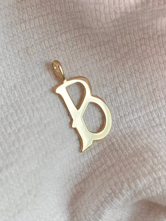 Preloved 9ct Gold Letter B Pendant