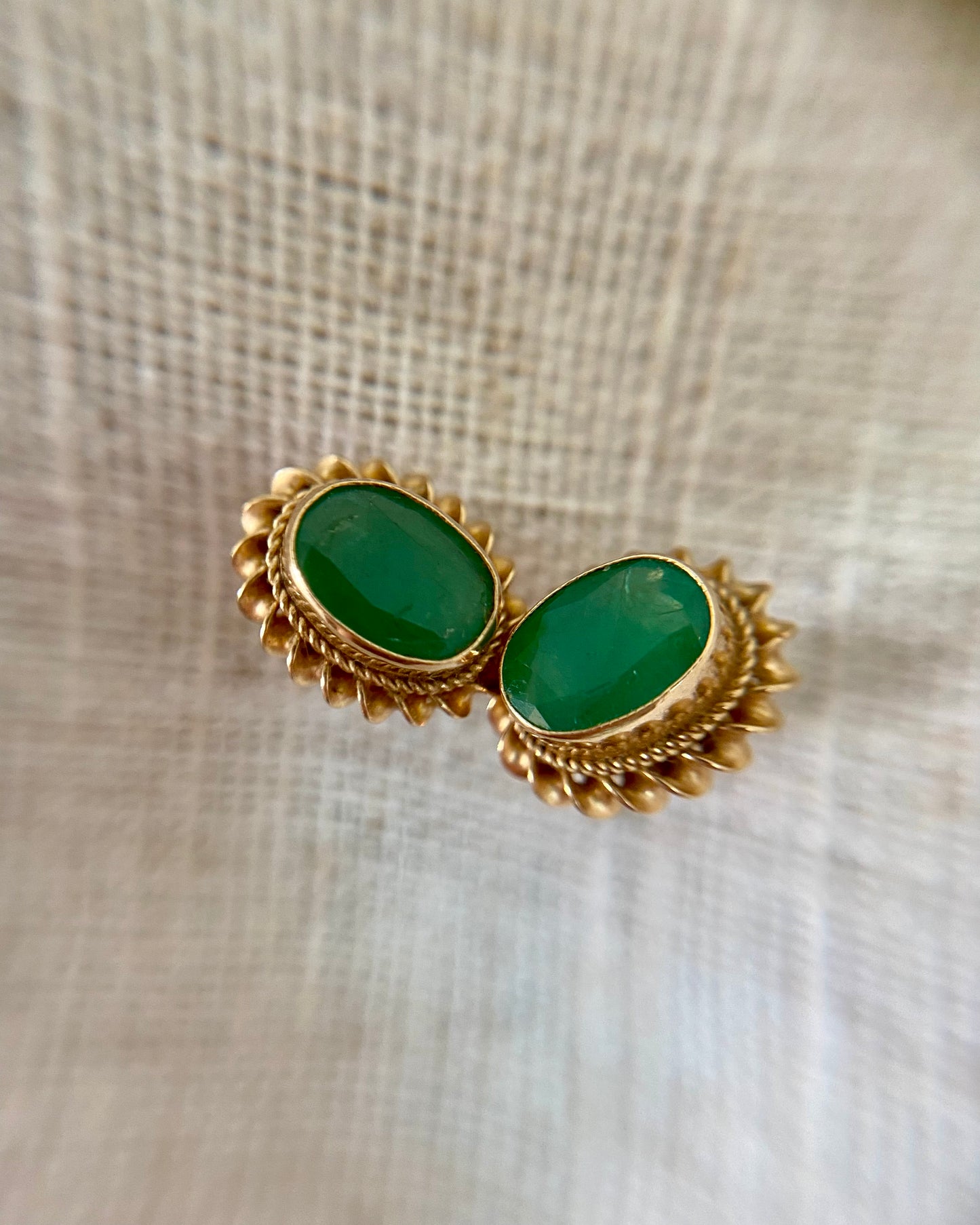 Vintage 9ct Gold Emerald Studs