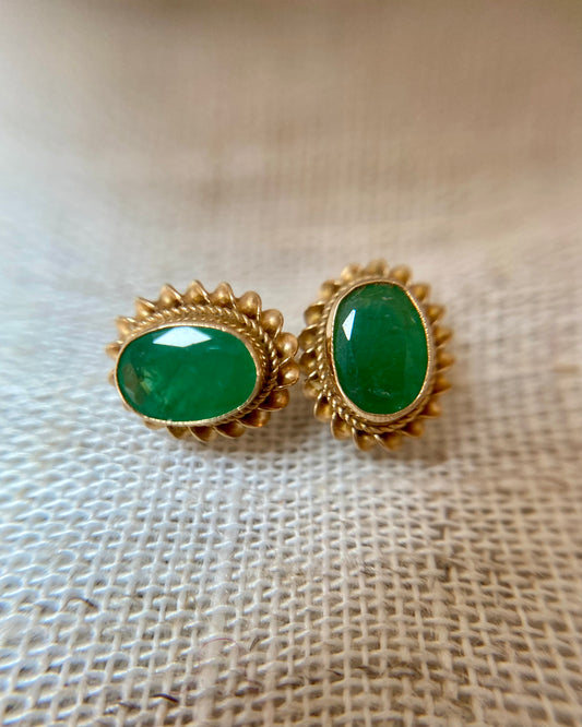 Vintage 9ct Gold Emerald Studs