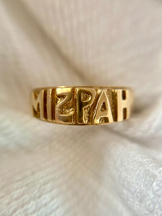 Vintage Heavy 9ct Gold Mizpah Ring