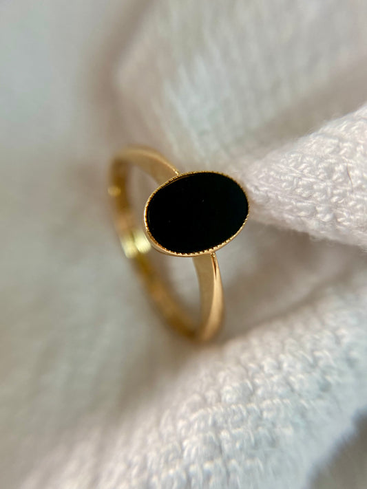 Preloved 18ct Gold Onyx Solitaire Ring