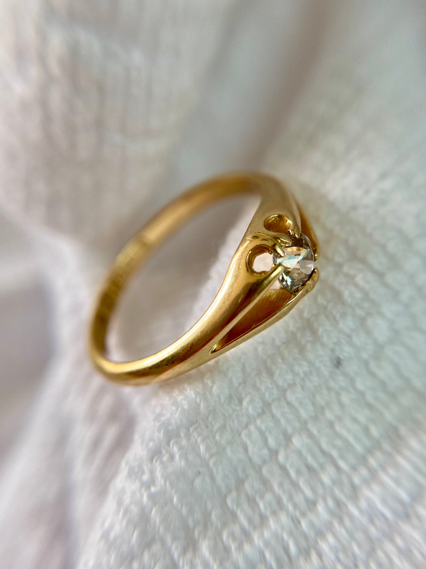 Antique 18ct Gold Old Cut Diamond Solitaire Ring