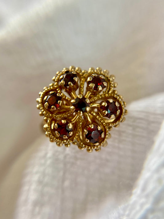 Vintage 9ct Gold Ornate Garnet Flower Ring
