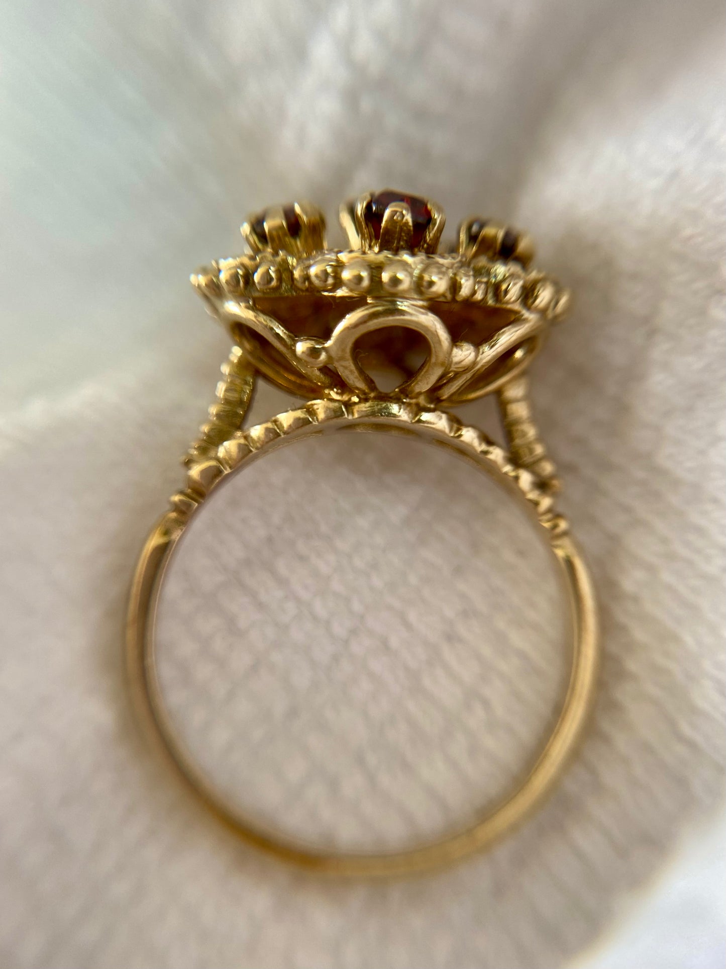 Vintage 9ct Gold Ornate Garnet Flower Ring