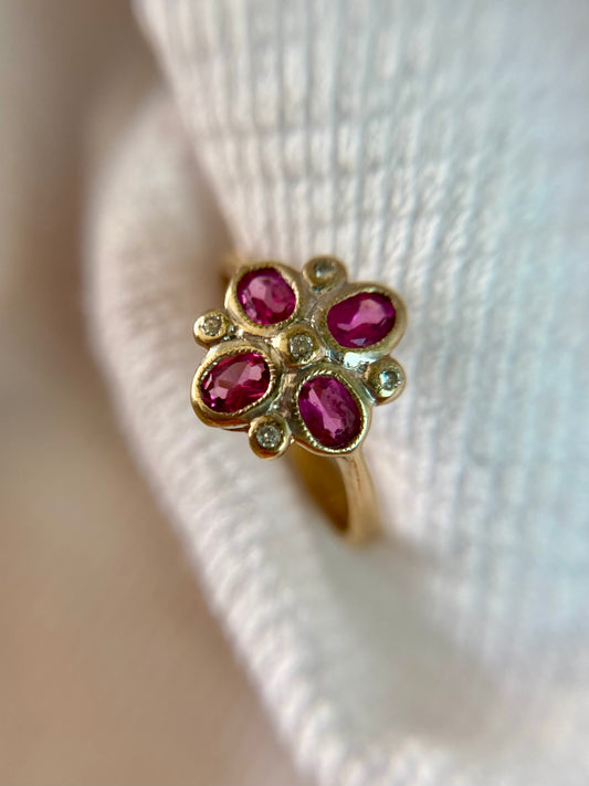 Vintage 9ct Gold Tourmaline + Diamond Flower Ring