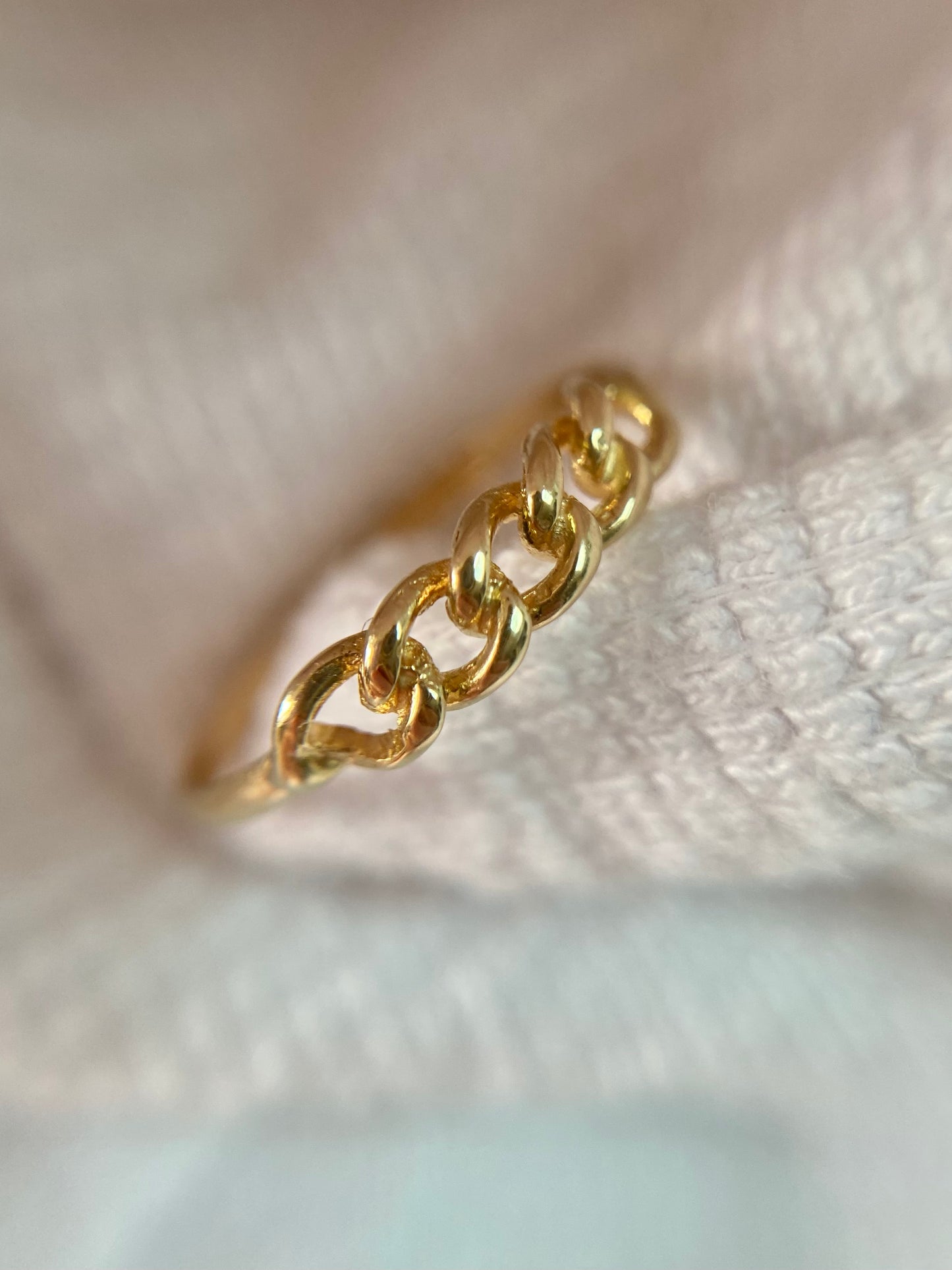 Preloved 14k Gold Dainty Chain Ring