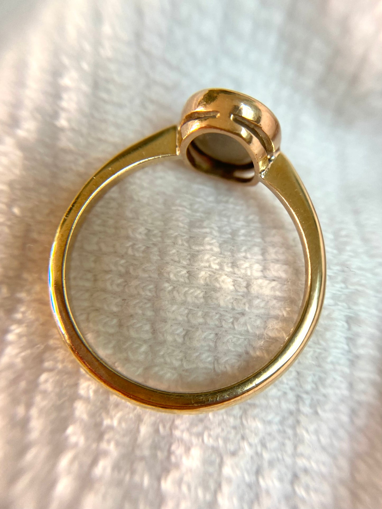 Preloved 9ct Gold Opal Solitaire Ring