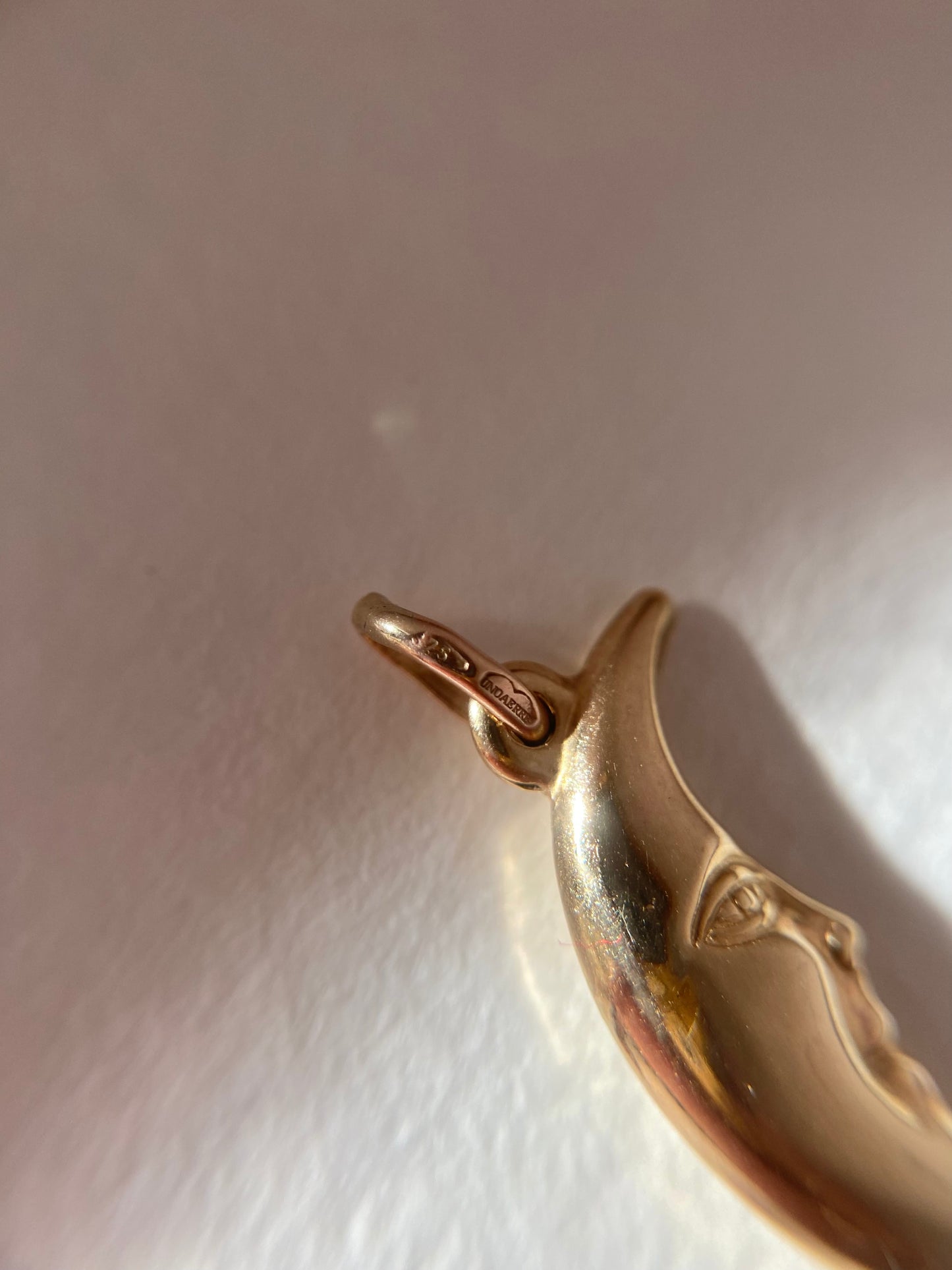 🌟 Preloved 9ct Gold Happy Moon Pendant