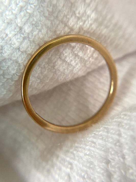 🌟 Vintage 9ct Gold Minimal Gold Band