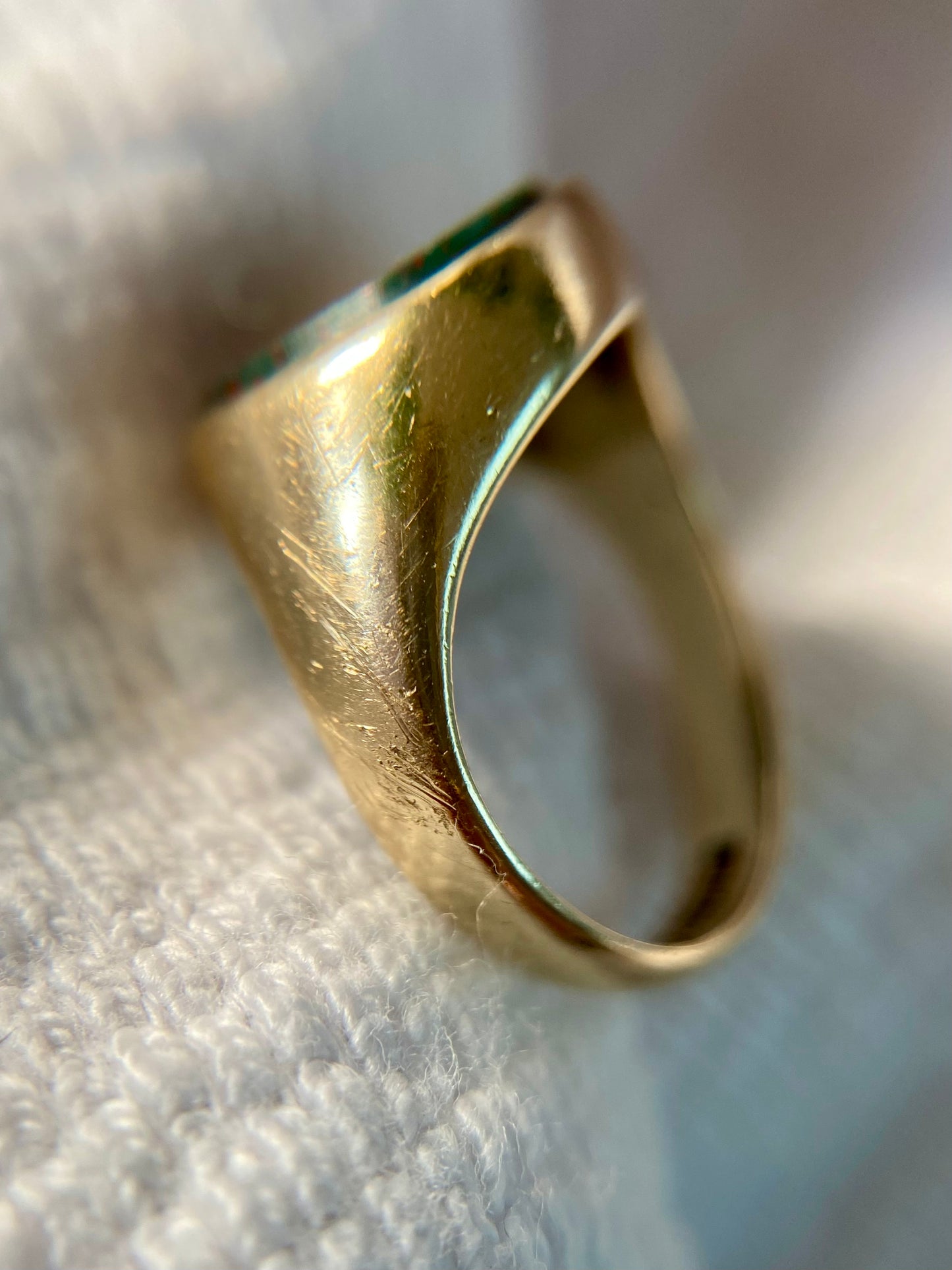 Vintage 9ct Gold Bloodstone Signet Ring