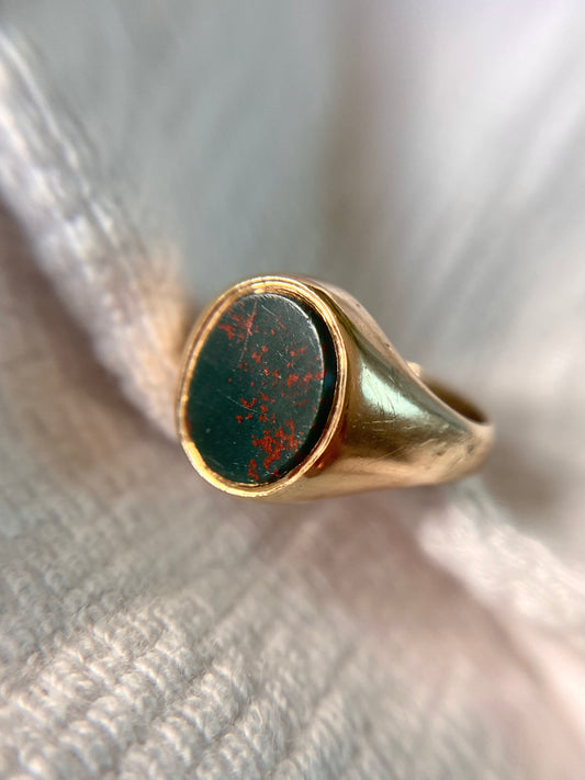 Vintage 9ct Gold Bloodstone Signet Ring