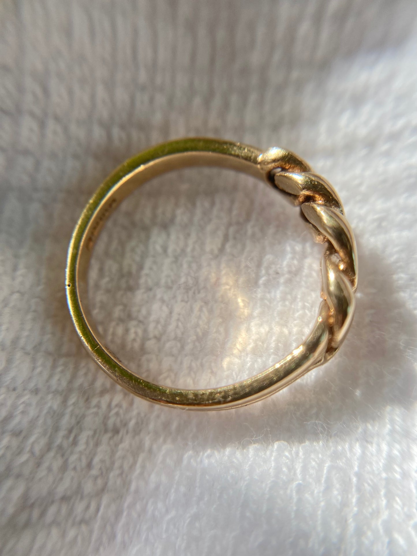 Vintage 9ct Gold Curb Ring