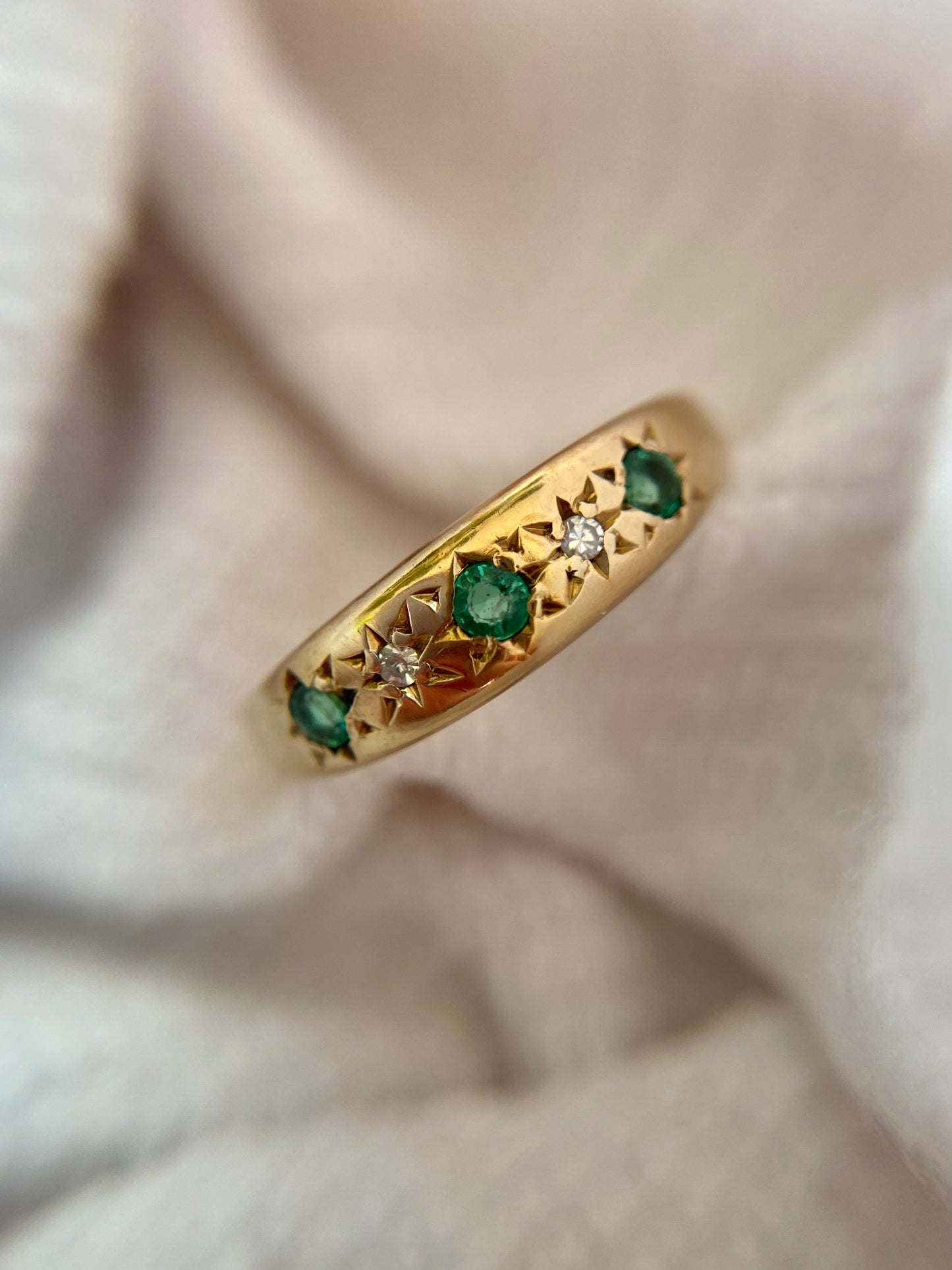 Vintage 9ct Gold Emerald + Diamond Band