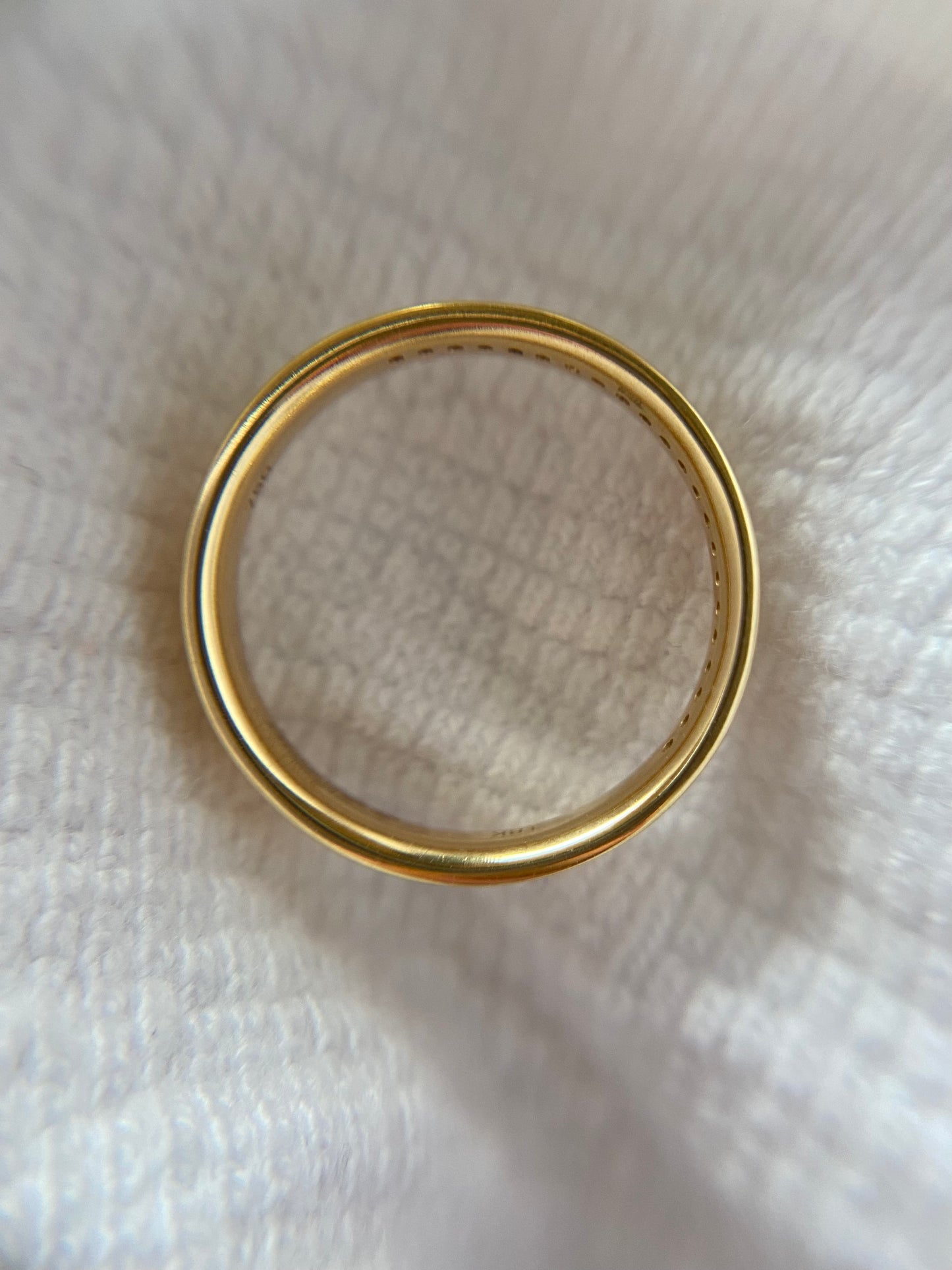 Vintage 18ct Gold Diamond Band