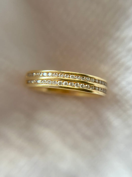 Vintage 18ct Gold Diamond Band