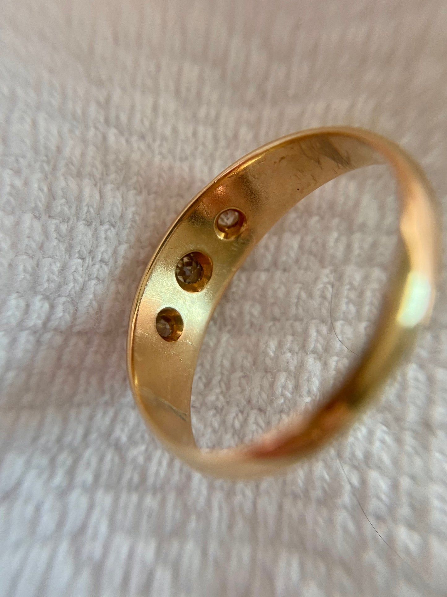 Antique 18ct Gold Diamond Starburst Trilogy Ring