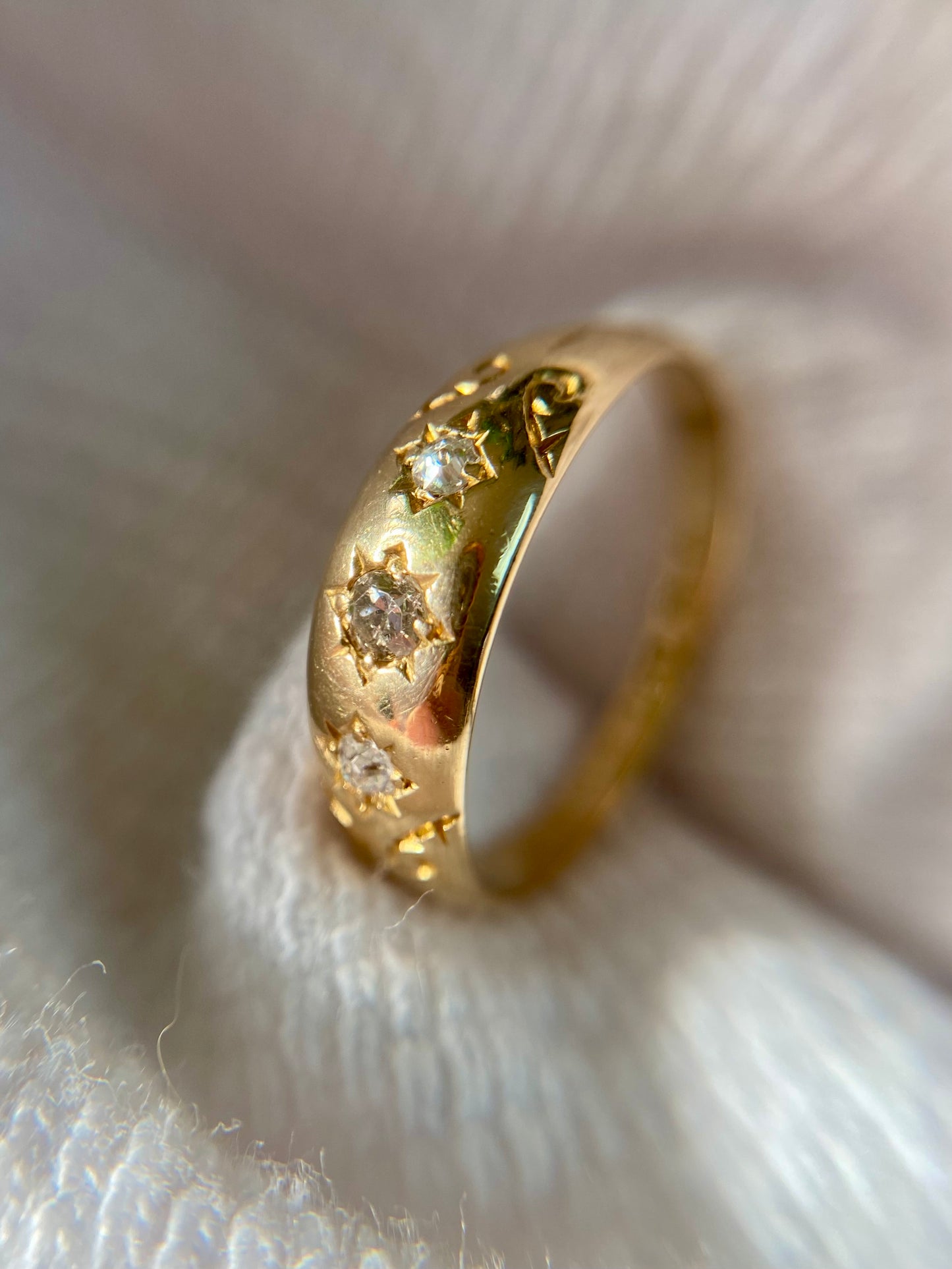 Antique 18ct Gold Diamond Starburst Trilogy Ring