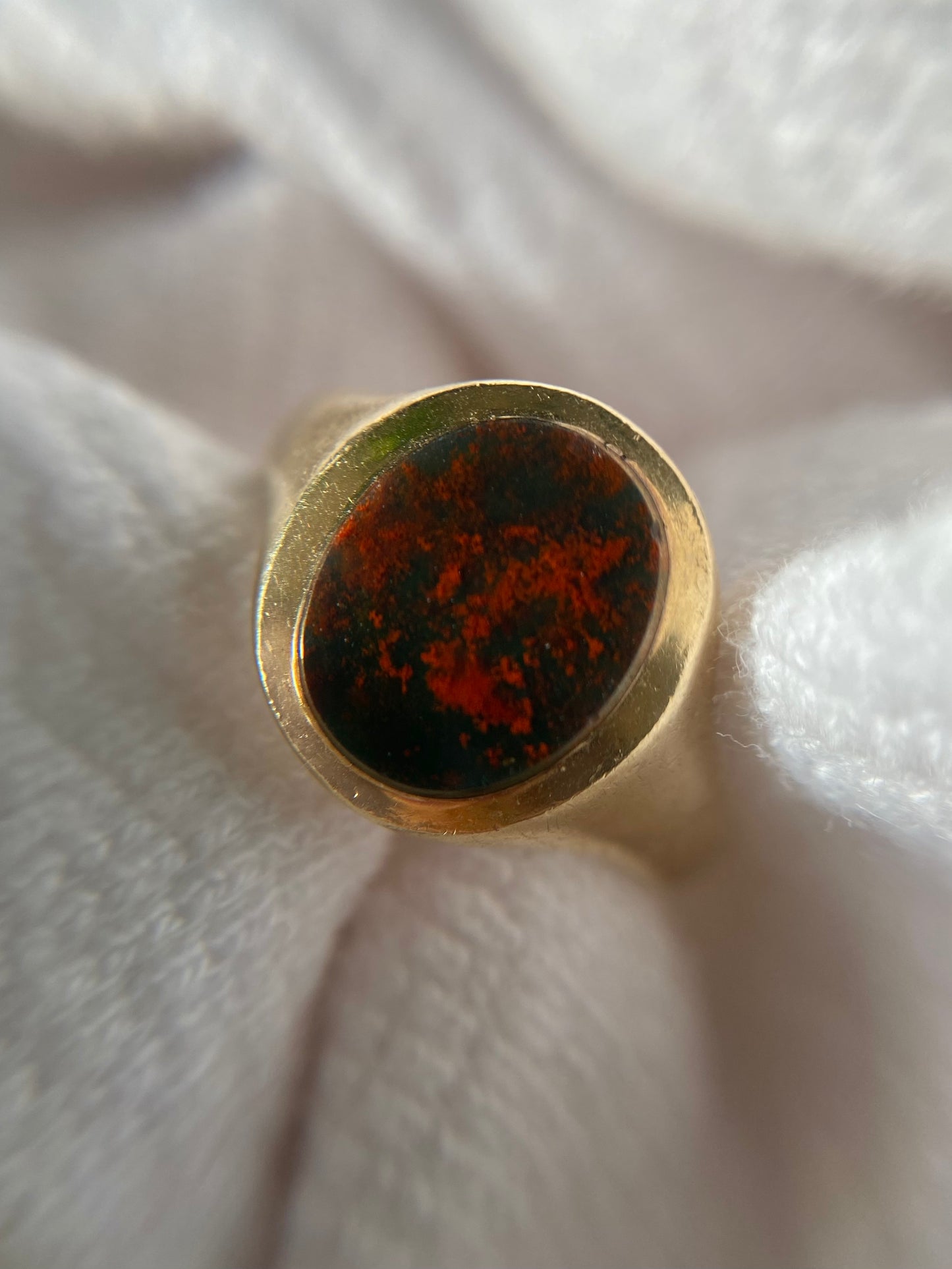 Vintage 9ct Gold Bloodstone Signet Ring