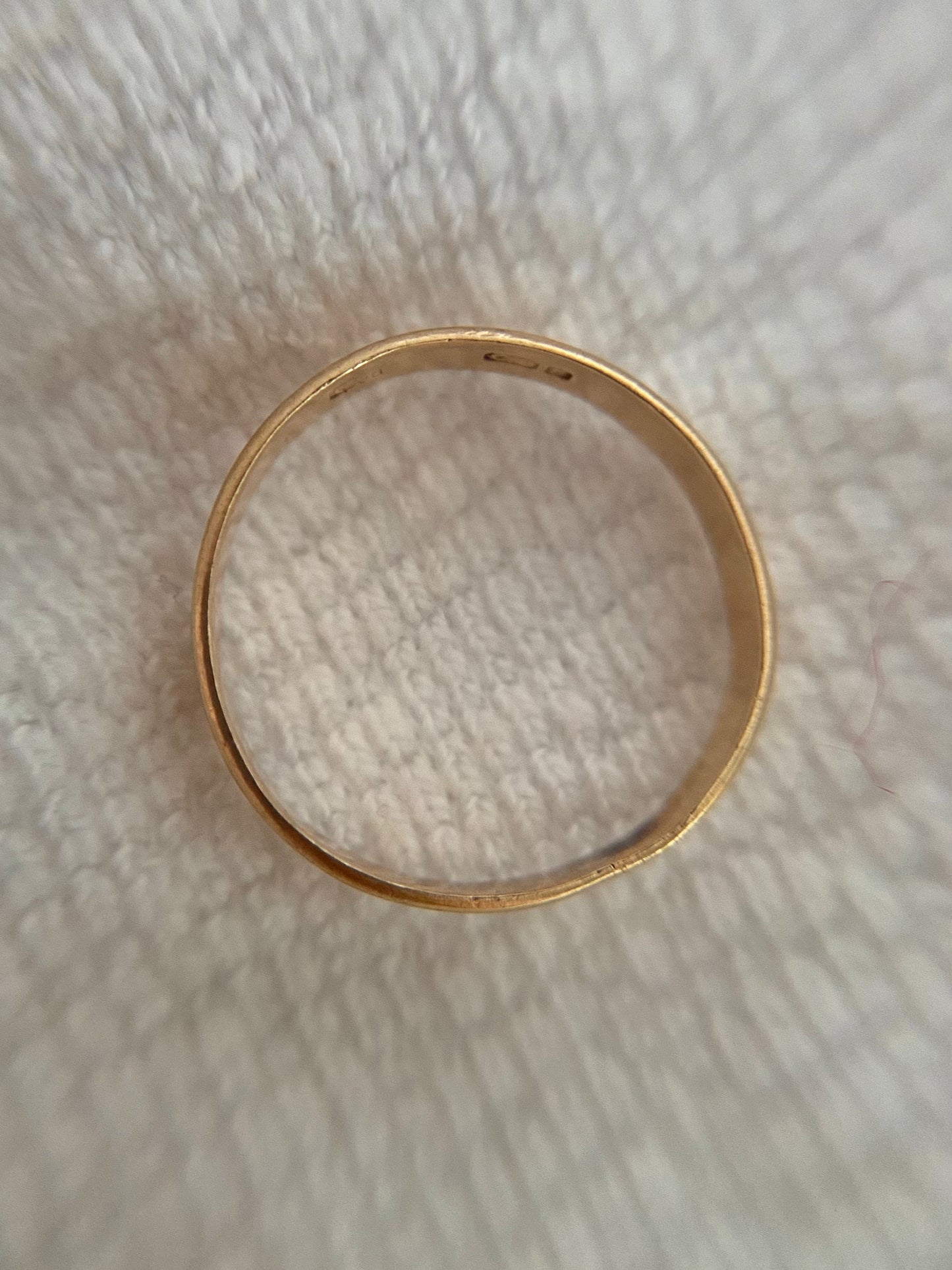 Vintage 9ct Gold Patterned Band