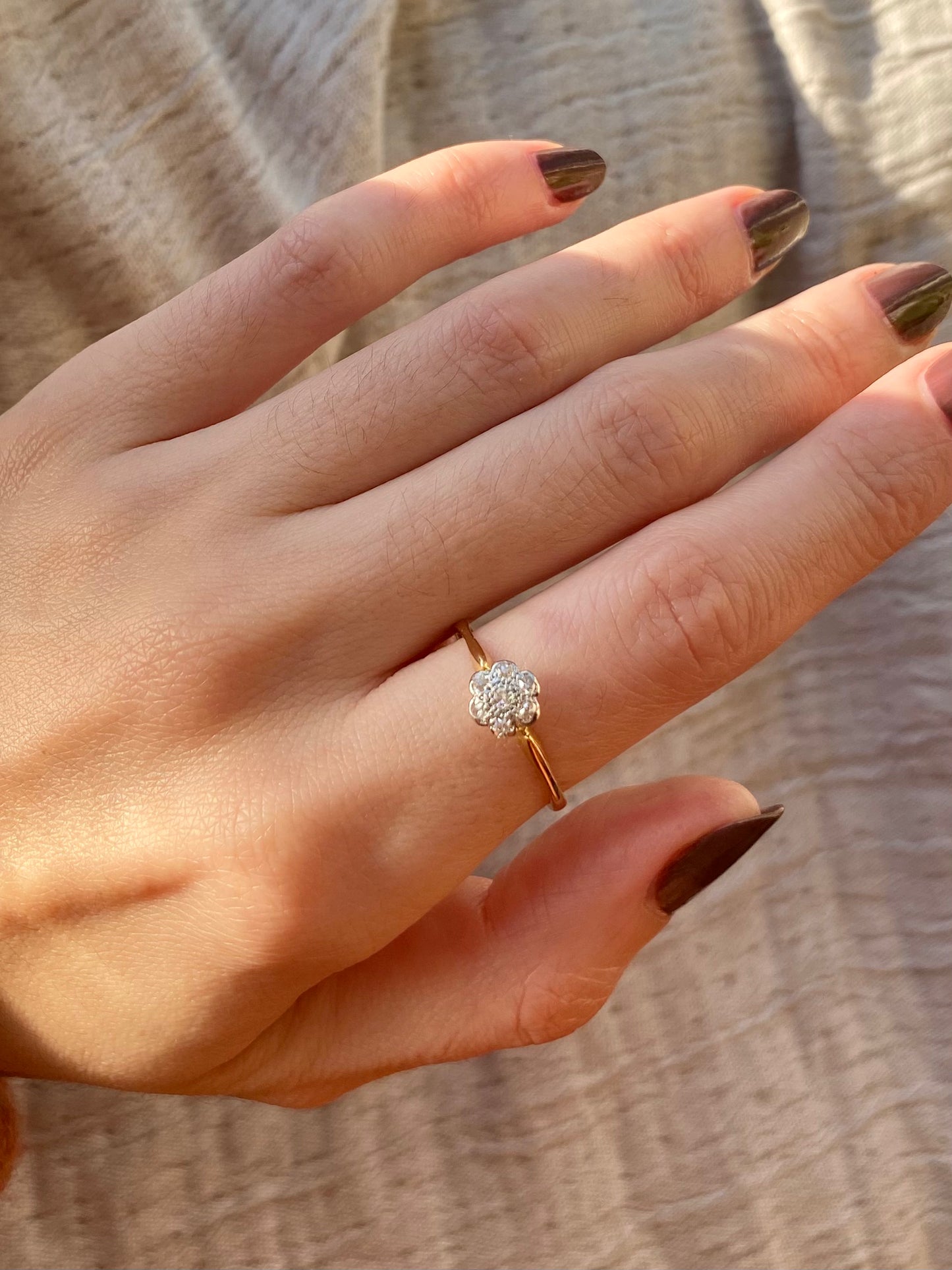 Antique 18ct Gold Diamond Flower Ring