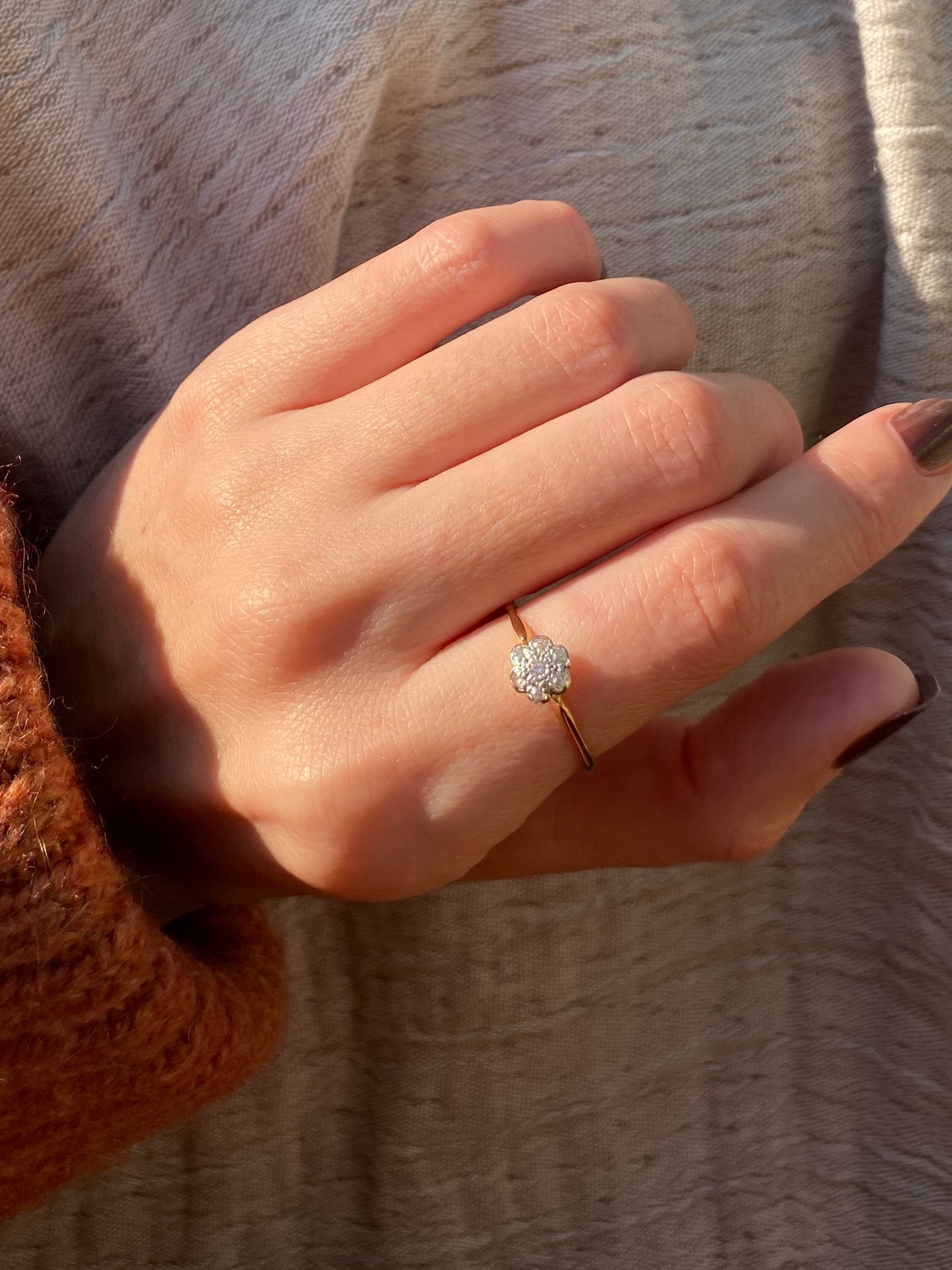 Antique 18ct Gold Diamond Flower Ring