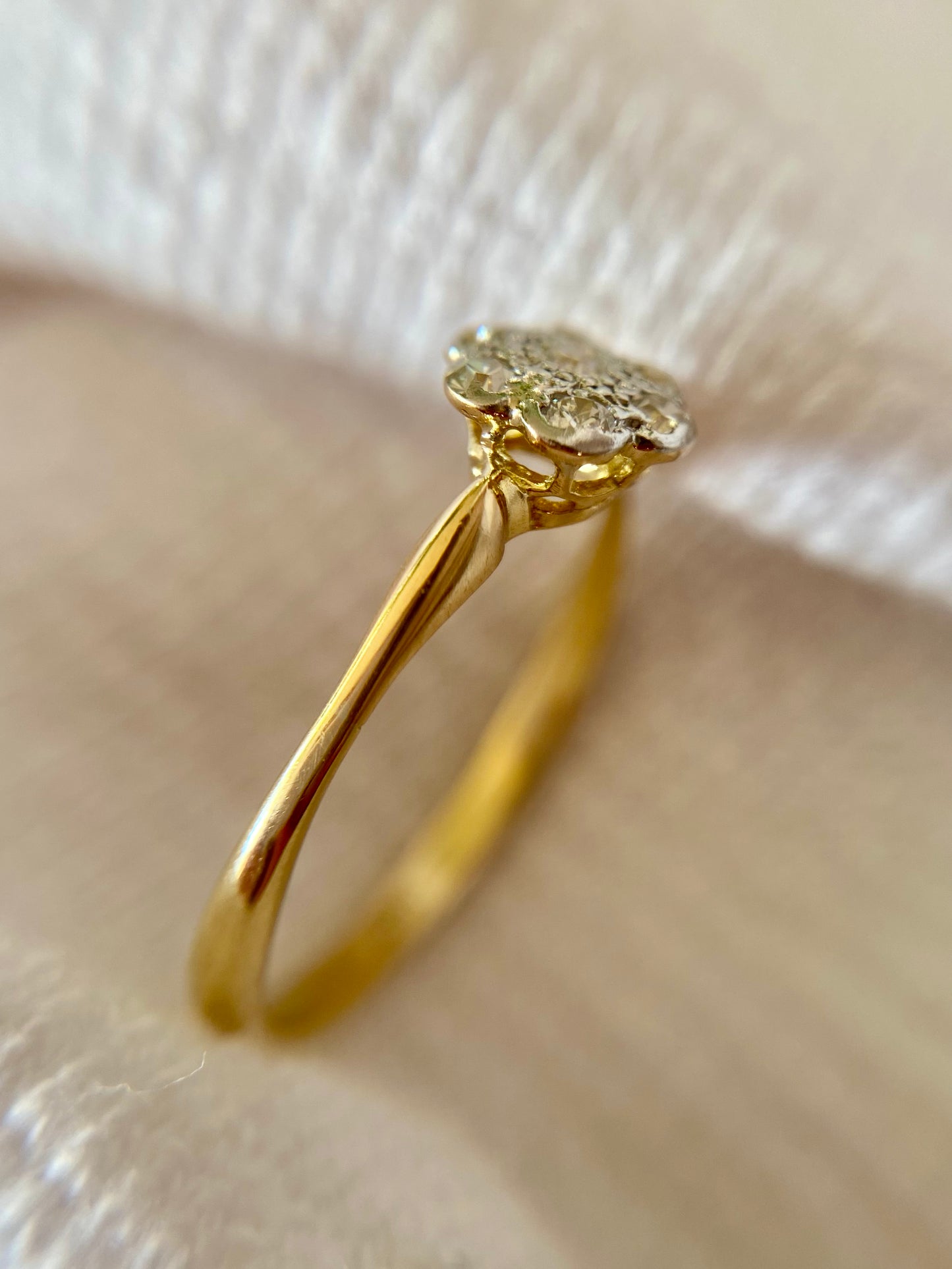 Antique 18ct Gold Diamond Flower Ring