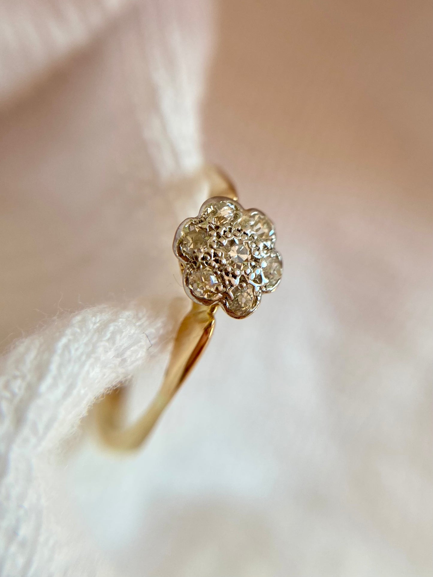 Antique 18ct Gold Diamond Flower Ring