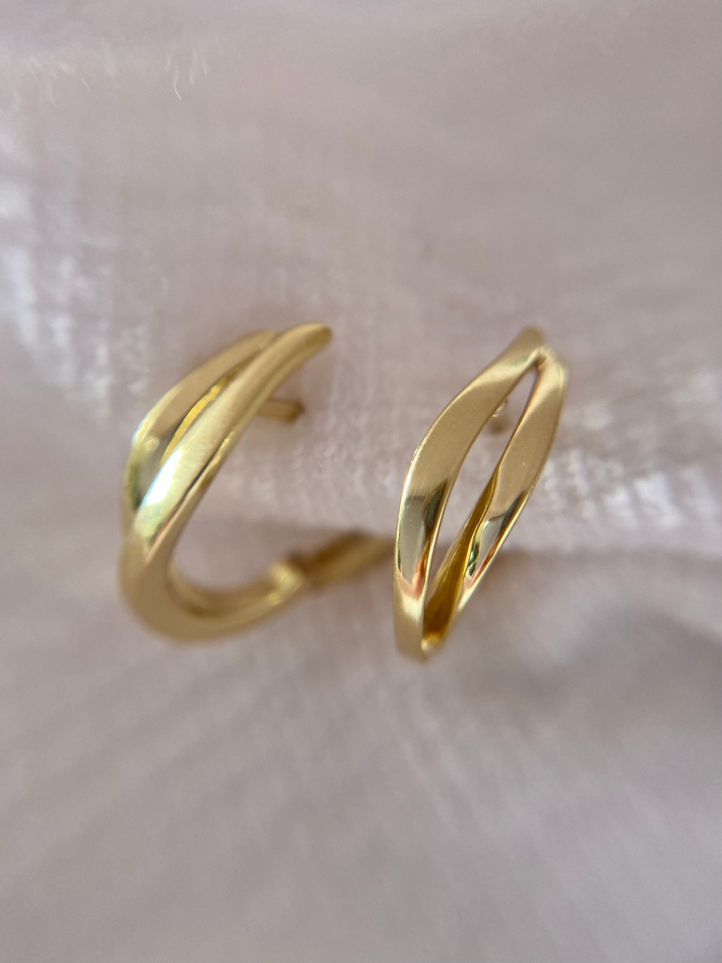 Preloved 9ct Gold Huggie Hoop Earrings