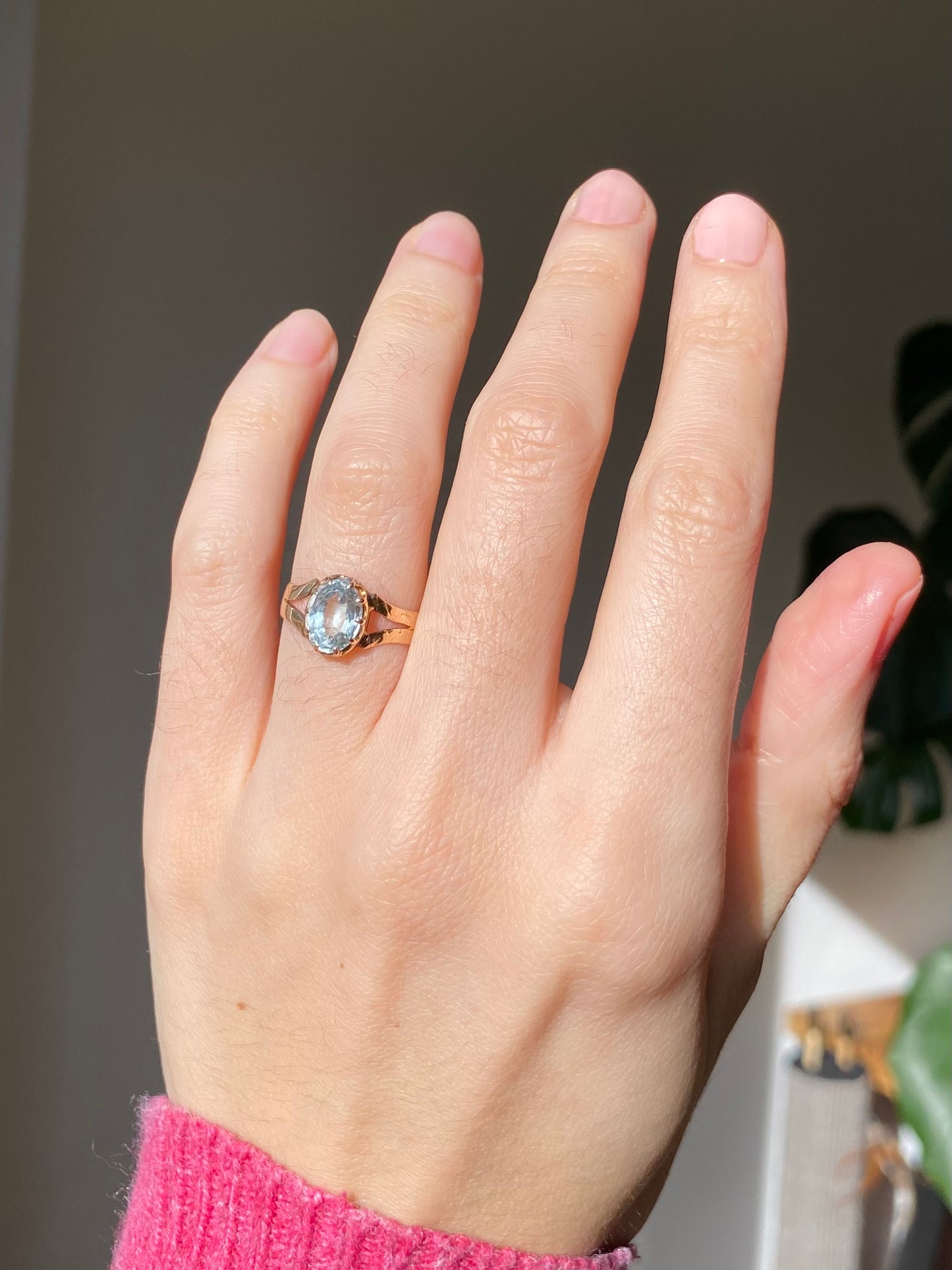 Antique 9ct Gold Aquamarine Solitaire Ring