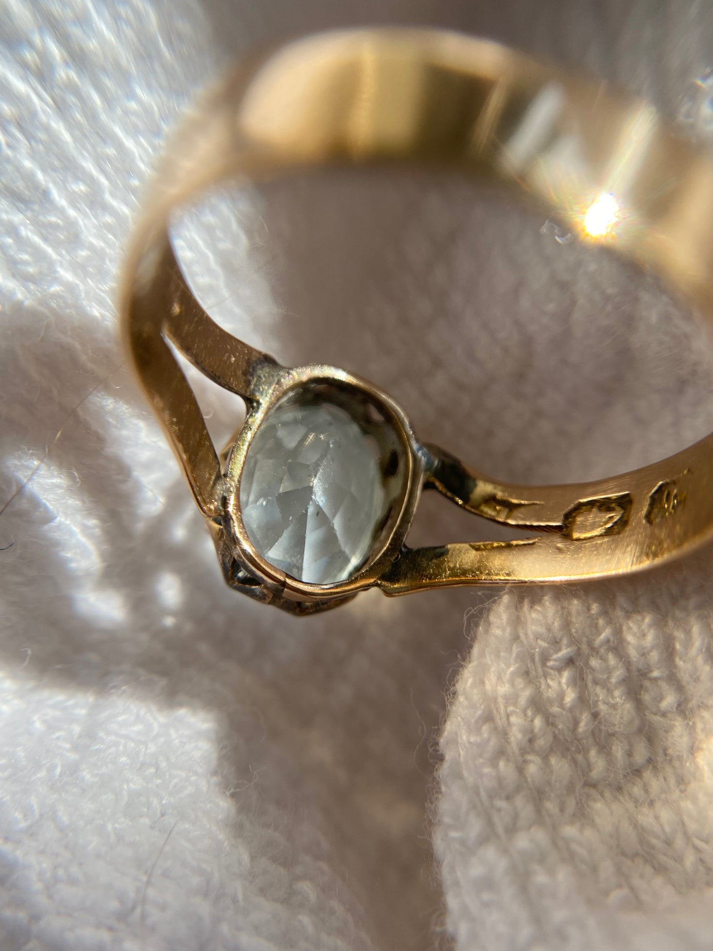 Antique 9ct Gold Aquamarine Solitaire Ring