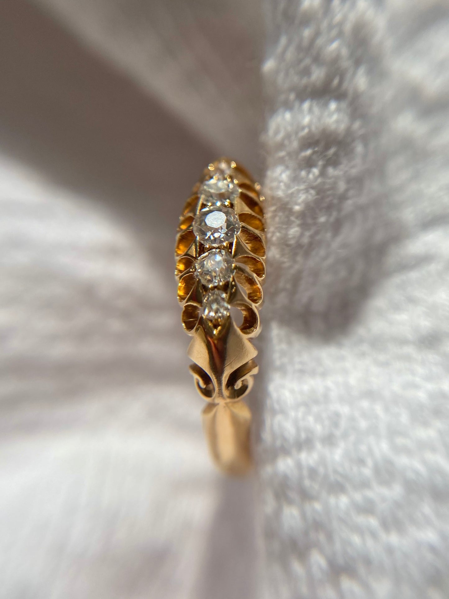 Antique 18ct Gold Diamond Boat Ring