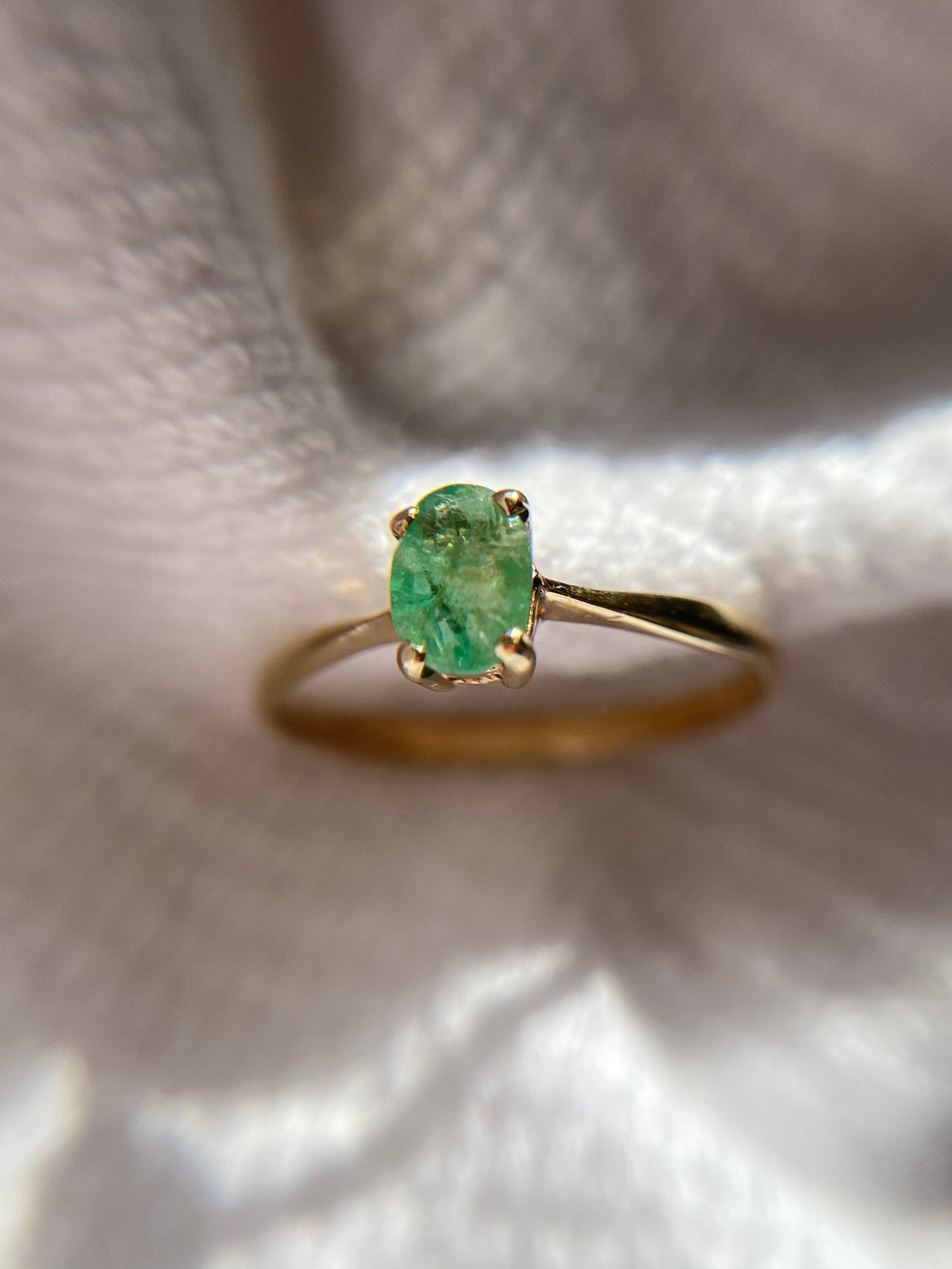 Vintage 9ct Gold Emerald Solitaire Ring