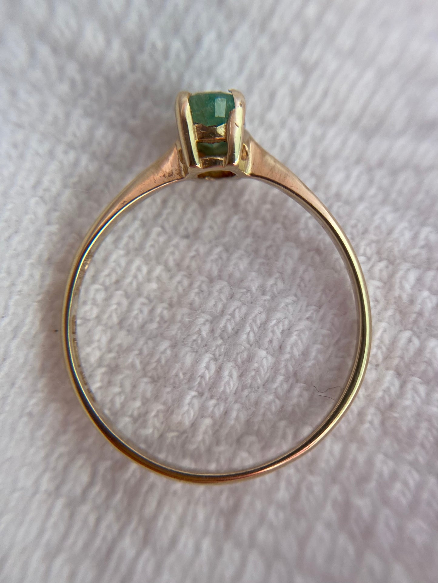 Vintage 9ct Gold Emerald Solitaire Ring