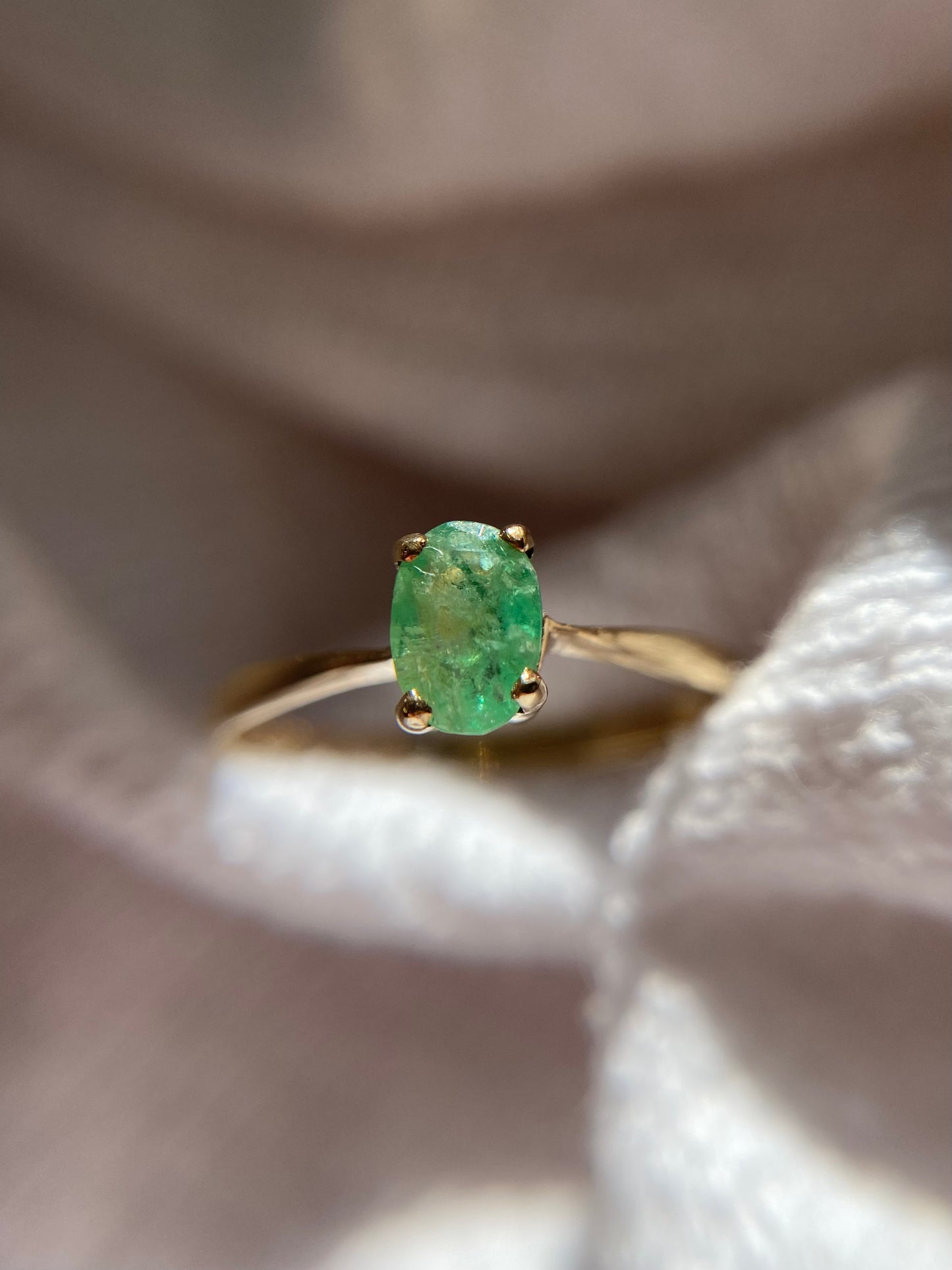 Vintage 9ct Gold Emerald Solitaire Ring