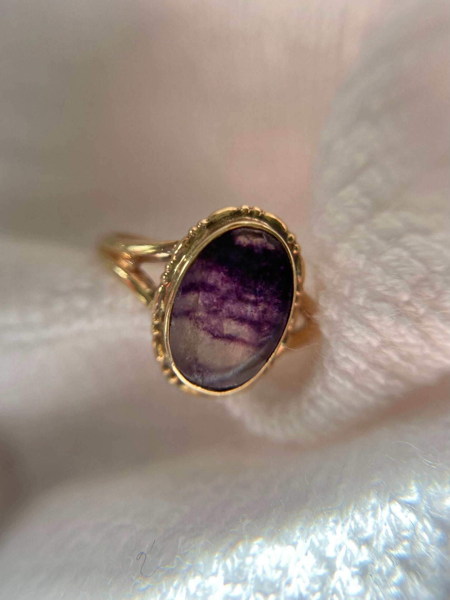 Vintage 9ct Gold Blue John Solitaire Ring