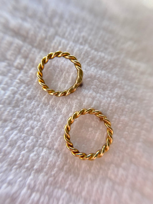 Vintage 9ct Gold Circle Studs