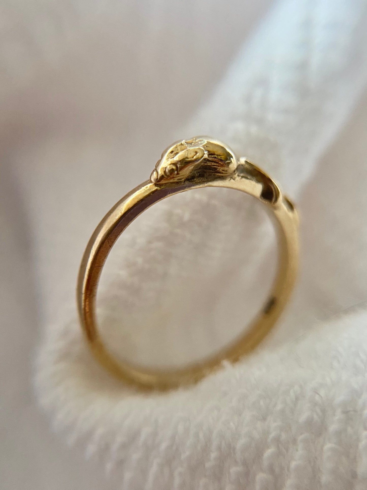Vintage 9ct Gold Mouse Pinky Ring