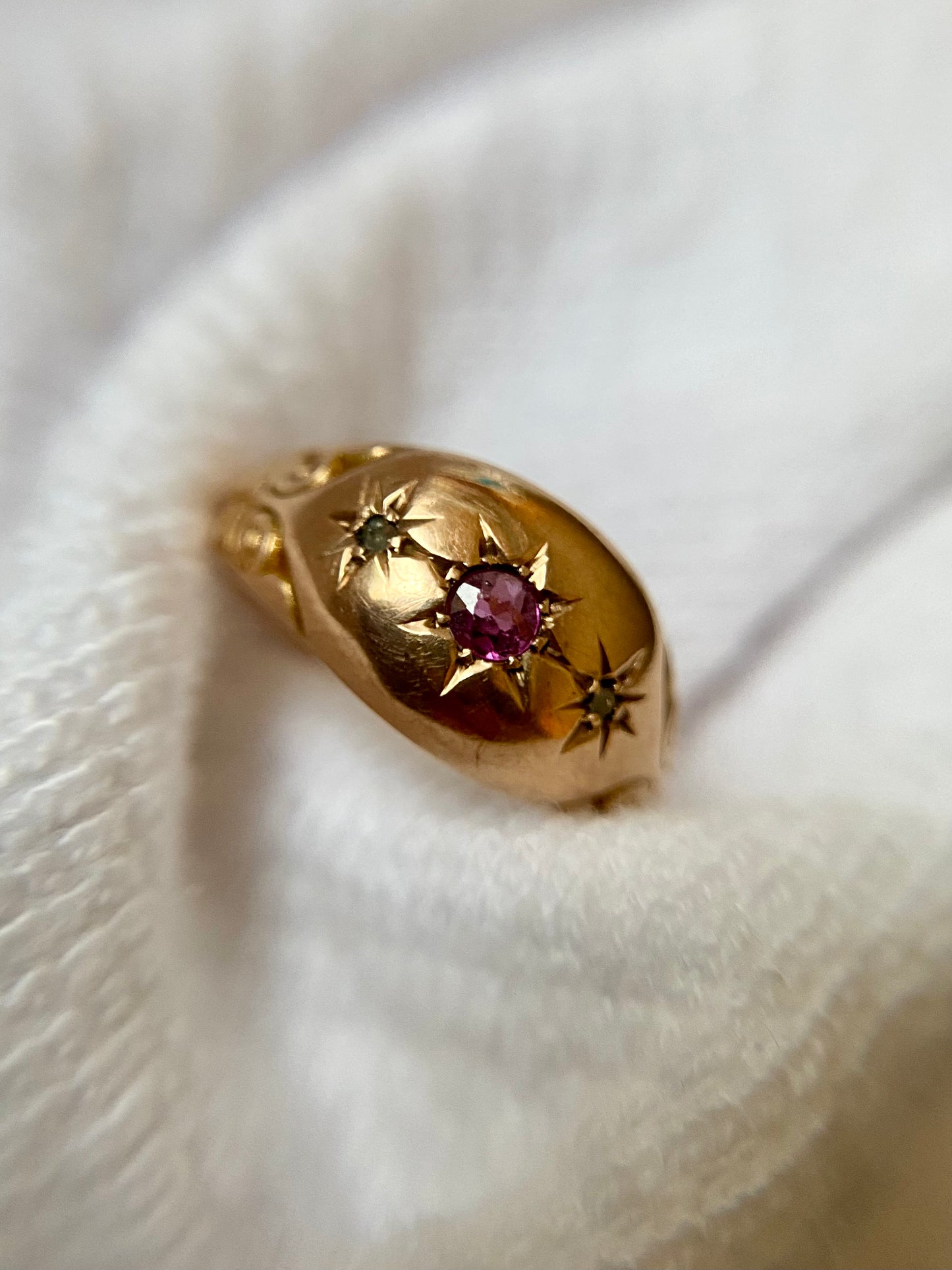 Antique 9ct Gold Garnet + Diamond Starburst Trilogy Ring